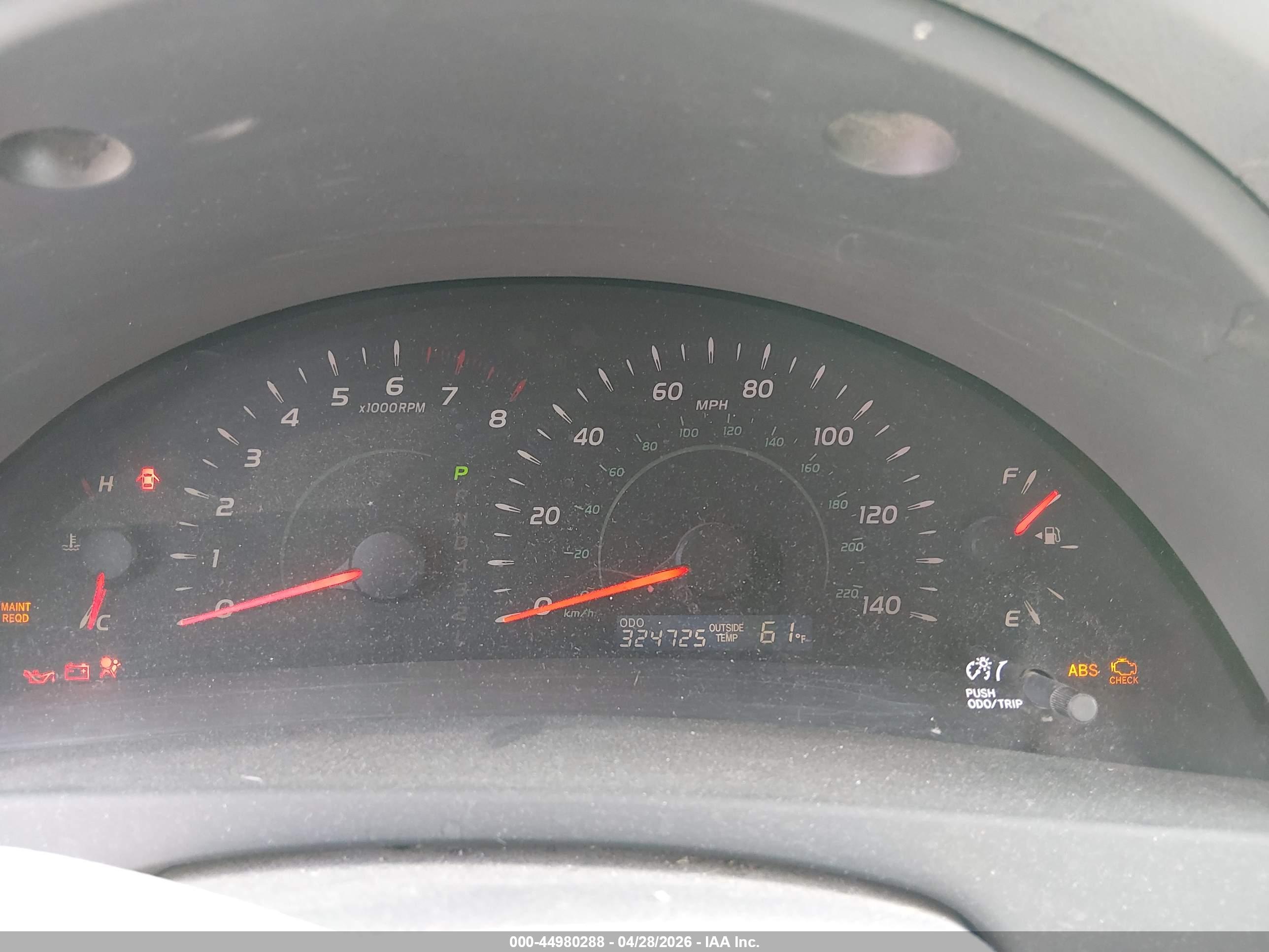 TOYOTA CAMRY image 7