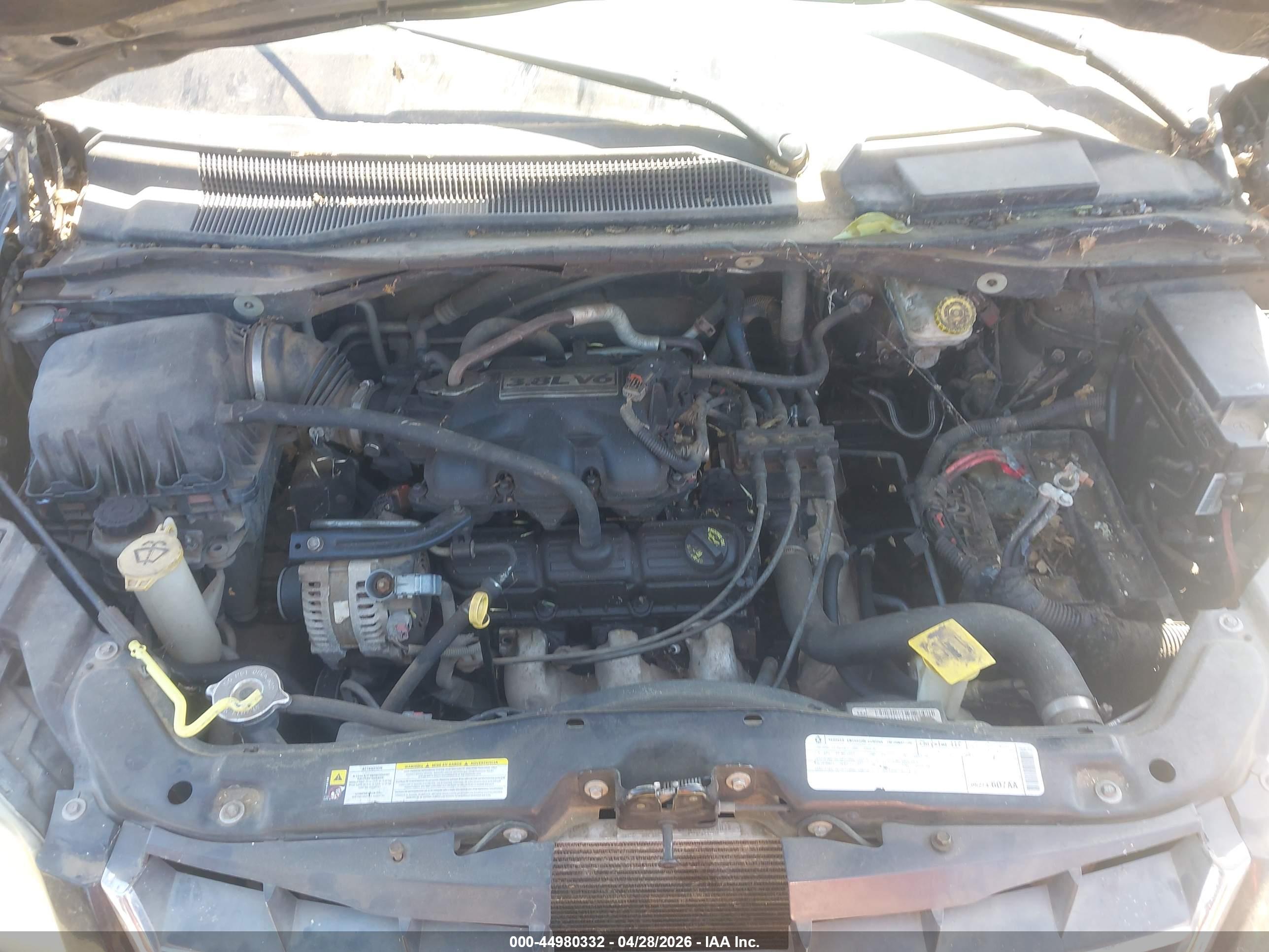 CHRYSLER TOWN image 10
