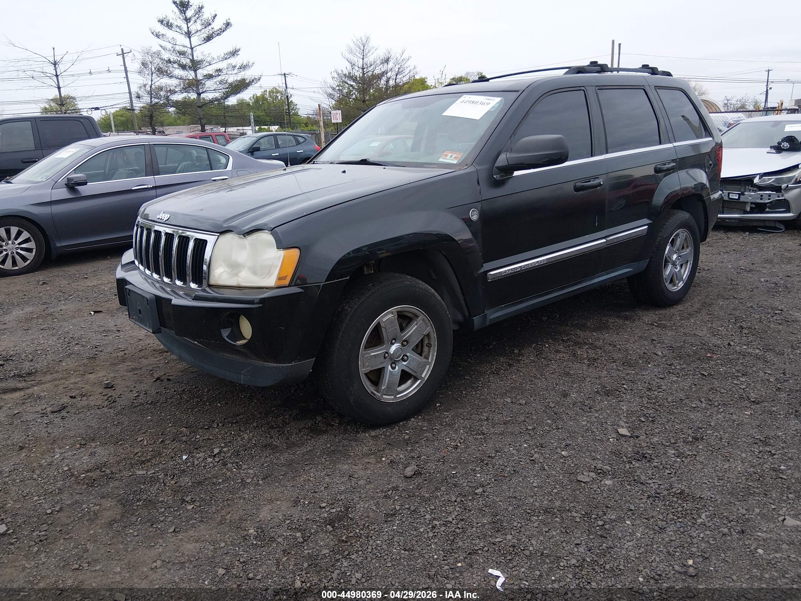 JEEP GRAND image 2