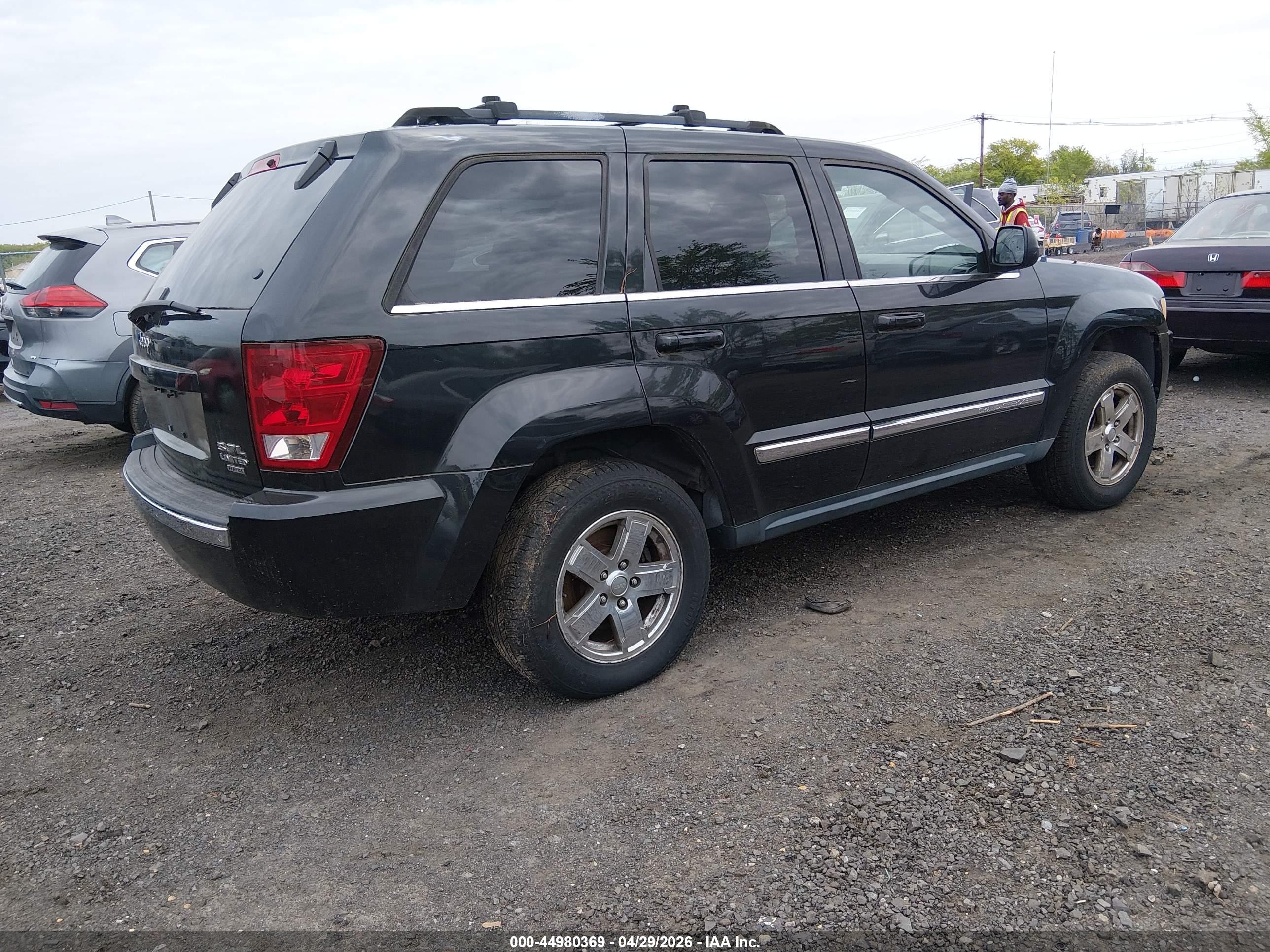 JEEP GRAND image 4