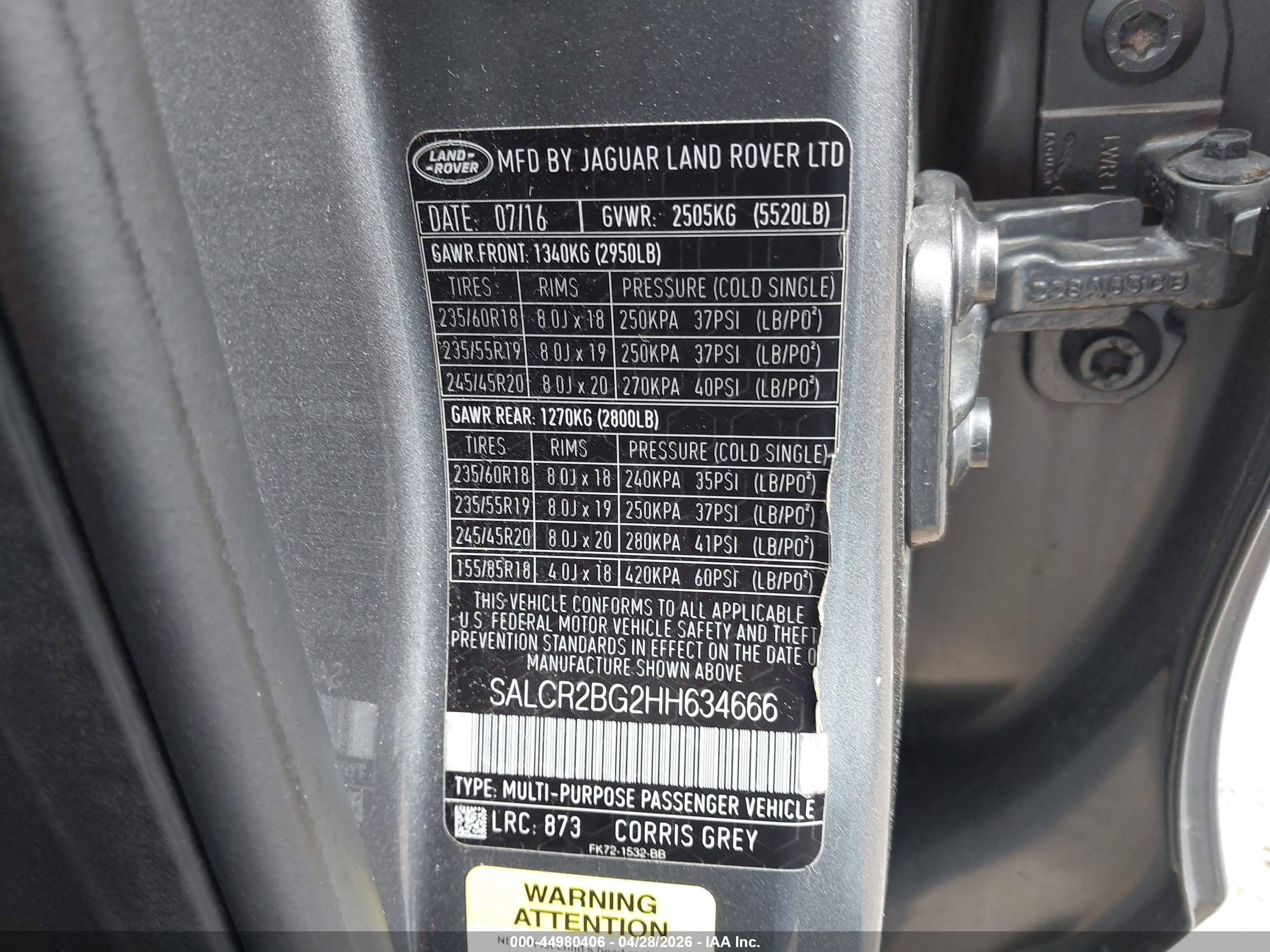 LAND ROVER image 9