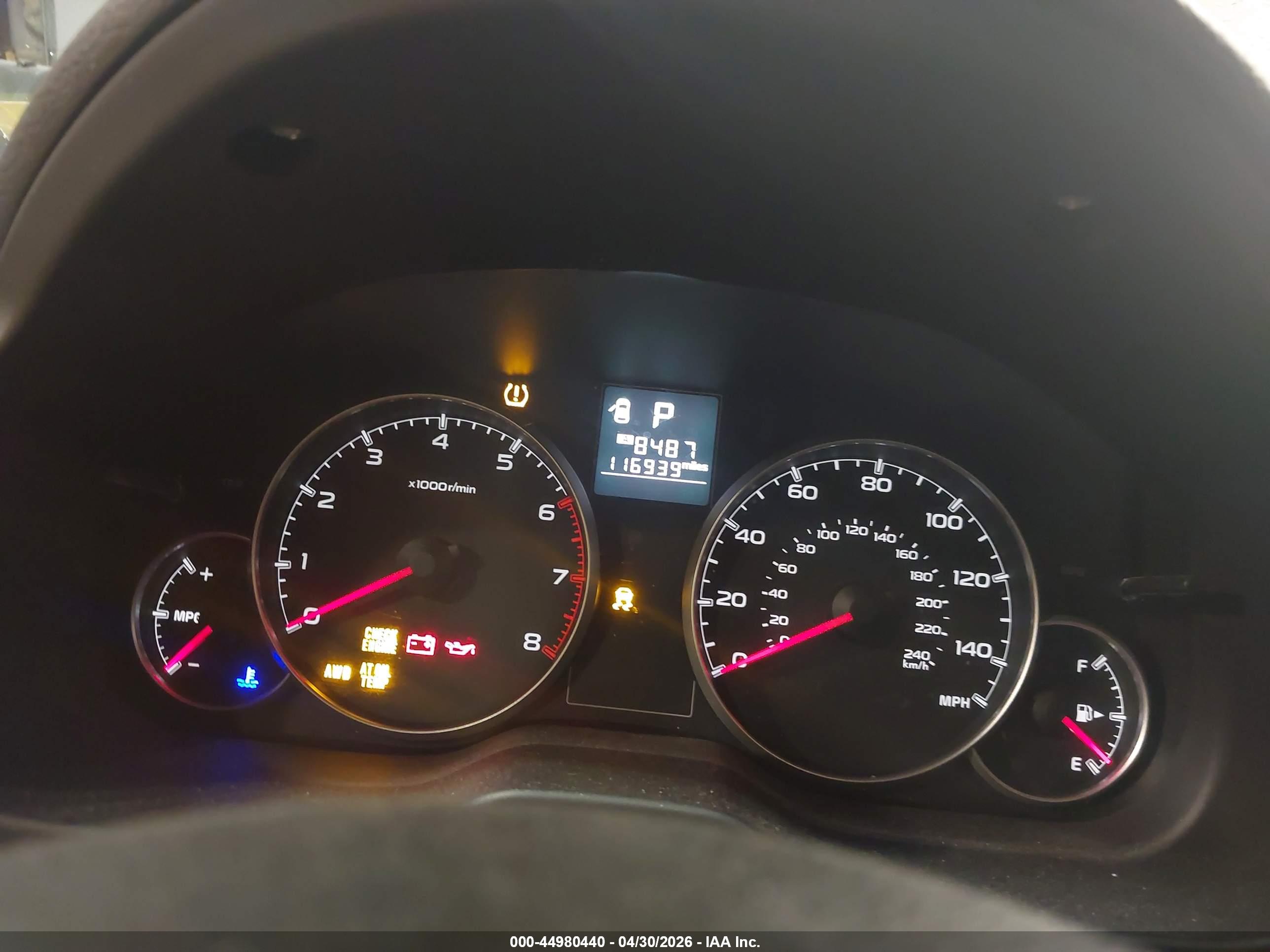 SUBARU OUTBACK image 7