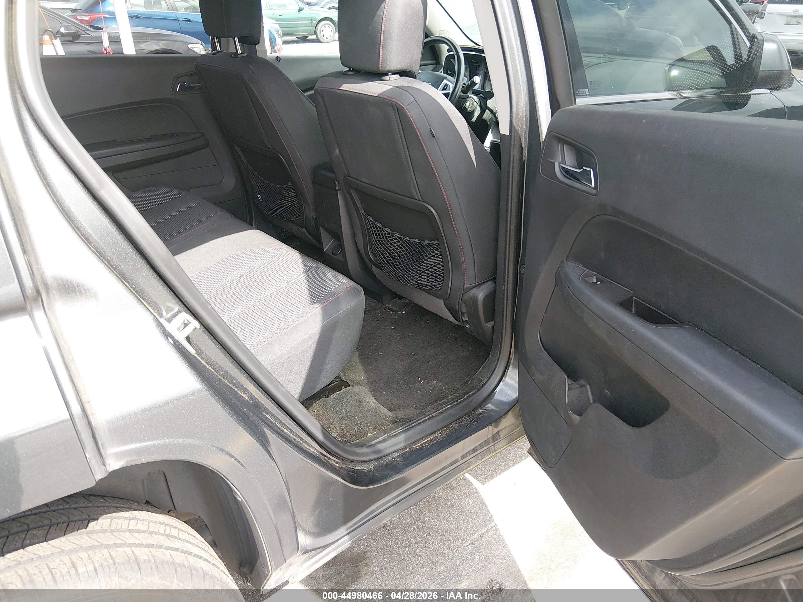 GMC TERRAIN image 8