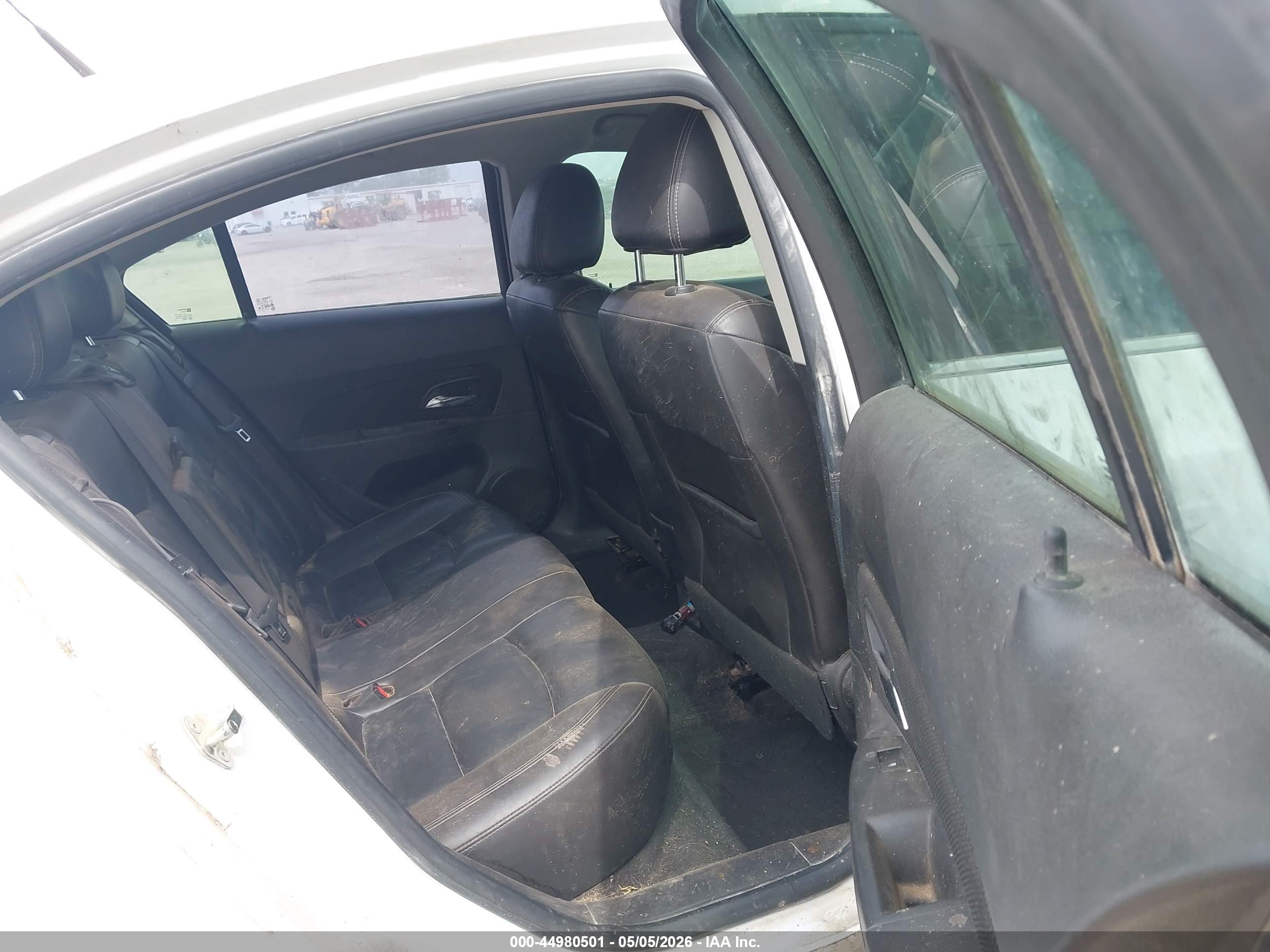 CHEVROLET CRUZE image 8