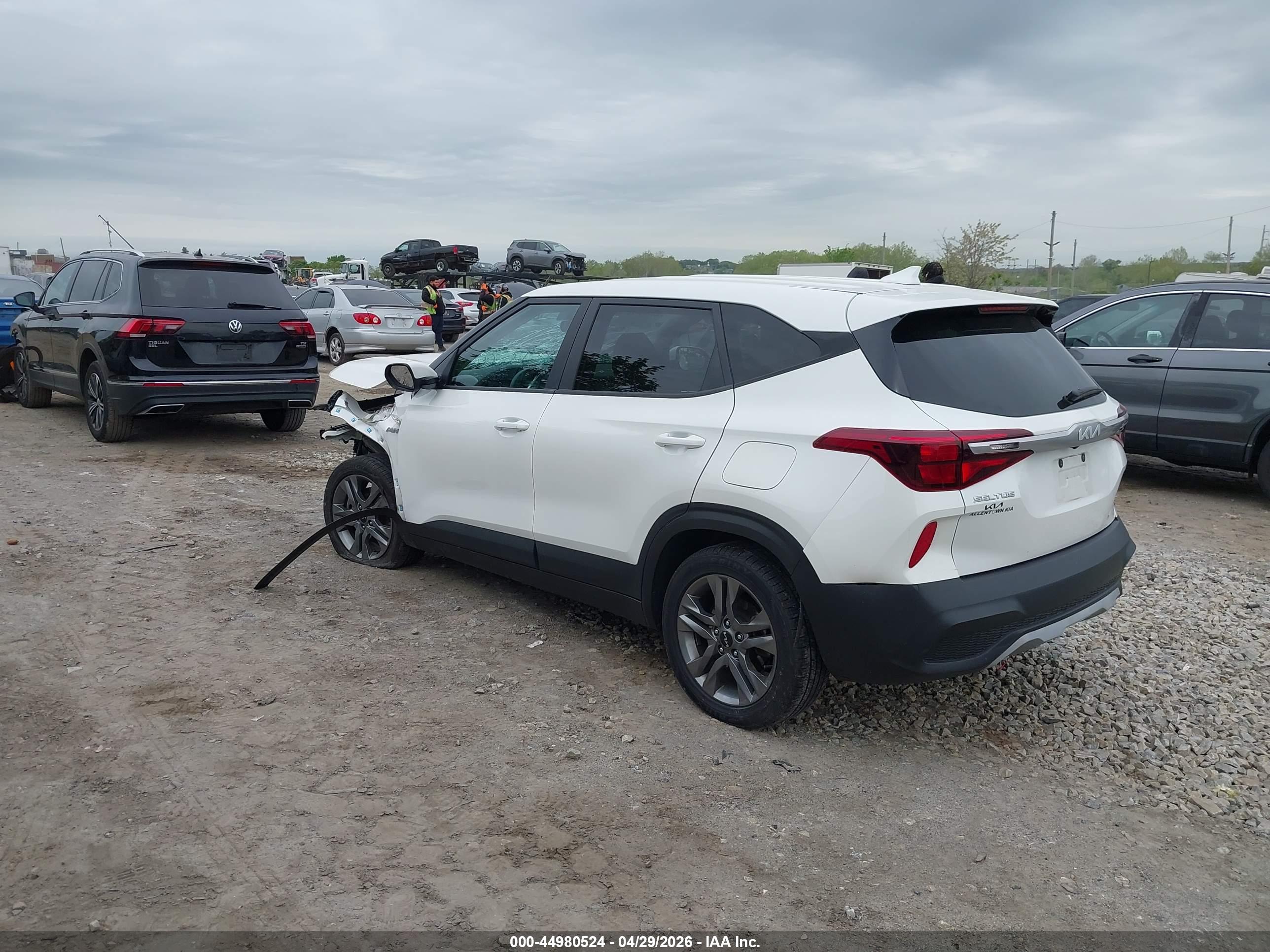 KIA SELTOS image 3