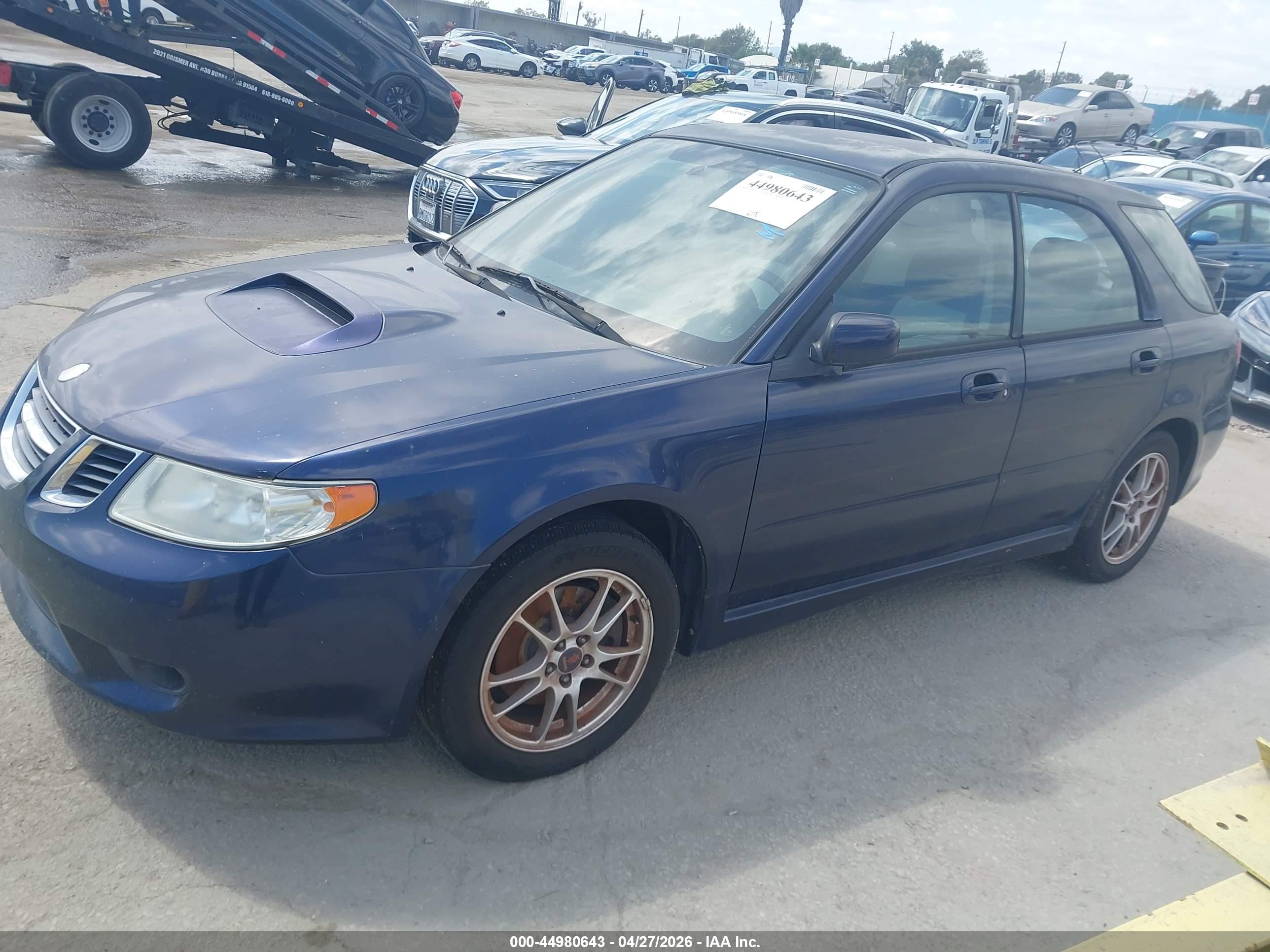 SAAB 9-2X image 2