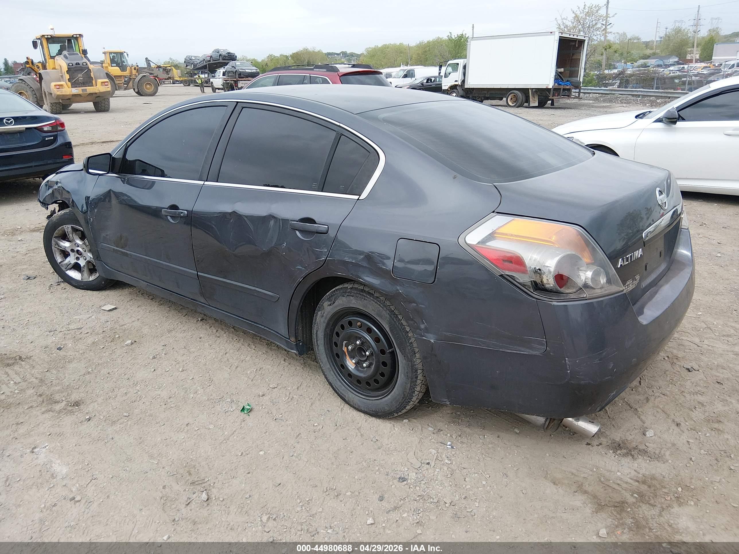 NISSAN ALTIMA image 3