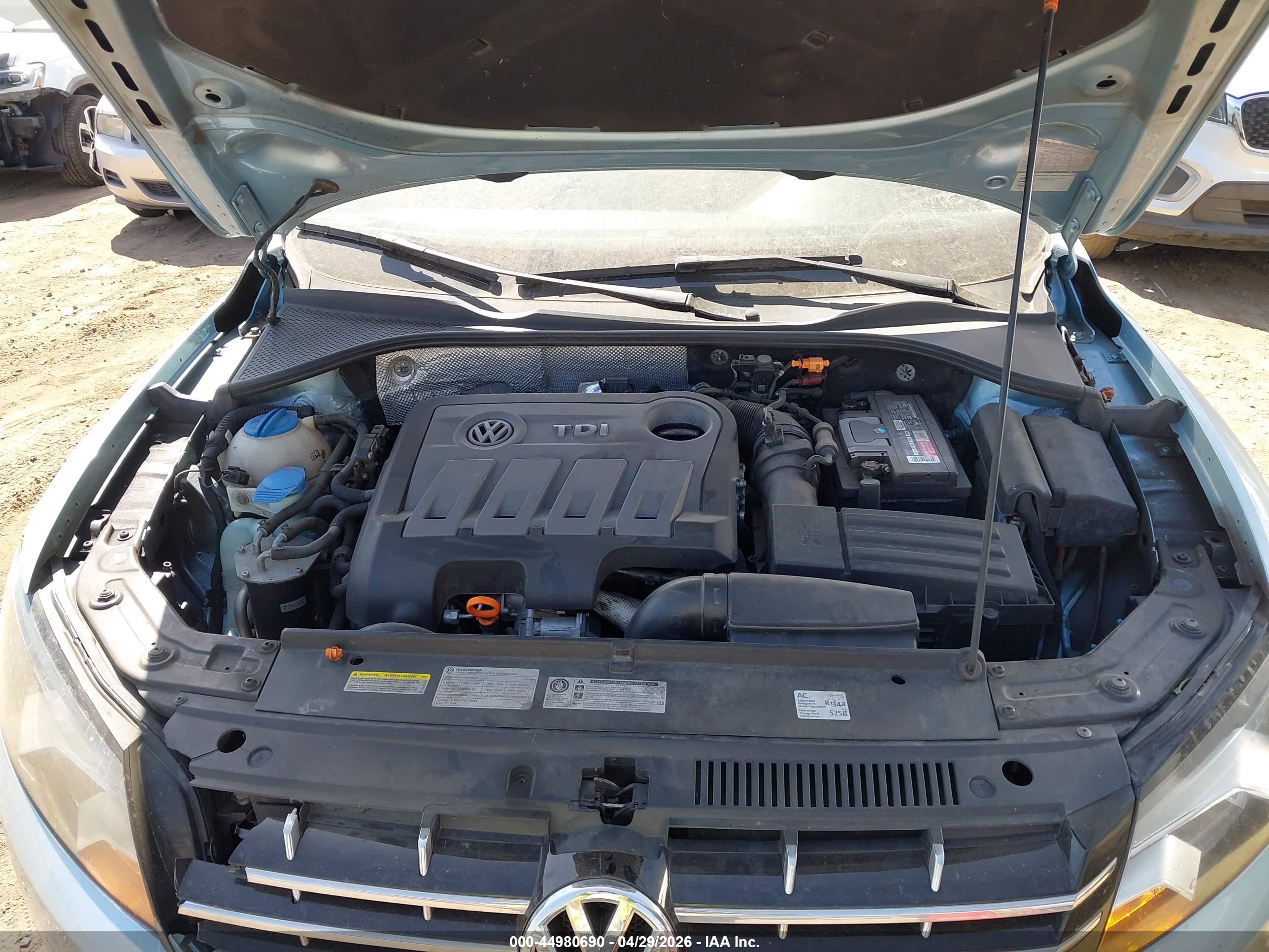 VOLKSWAGEN PASSAT image 10