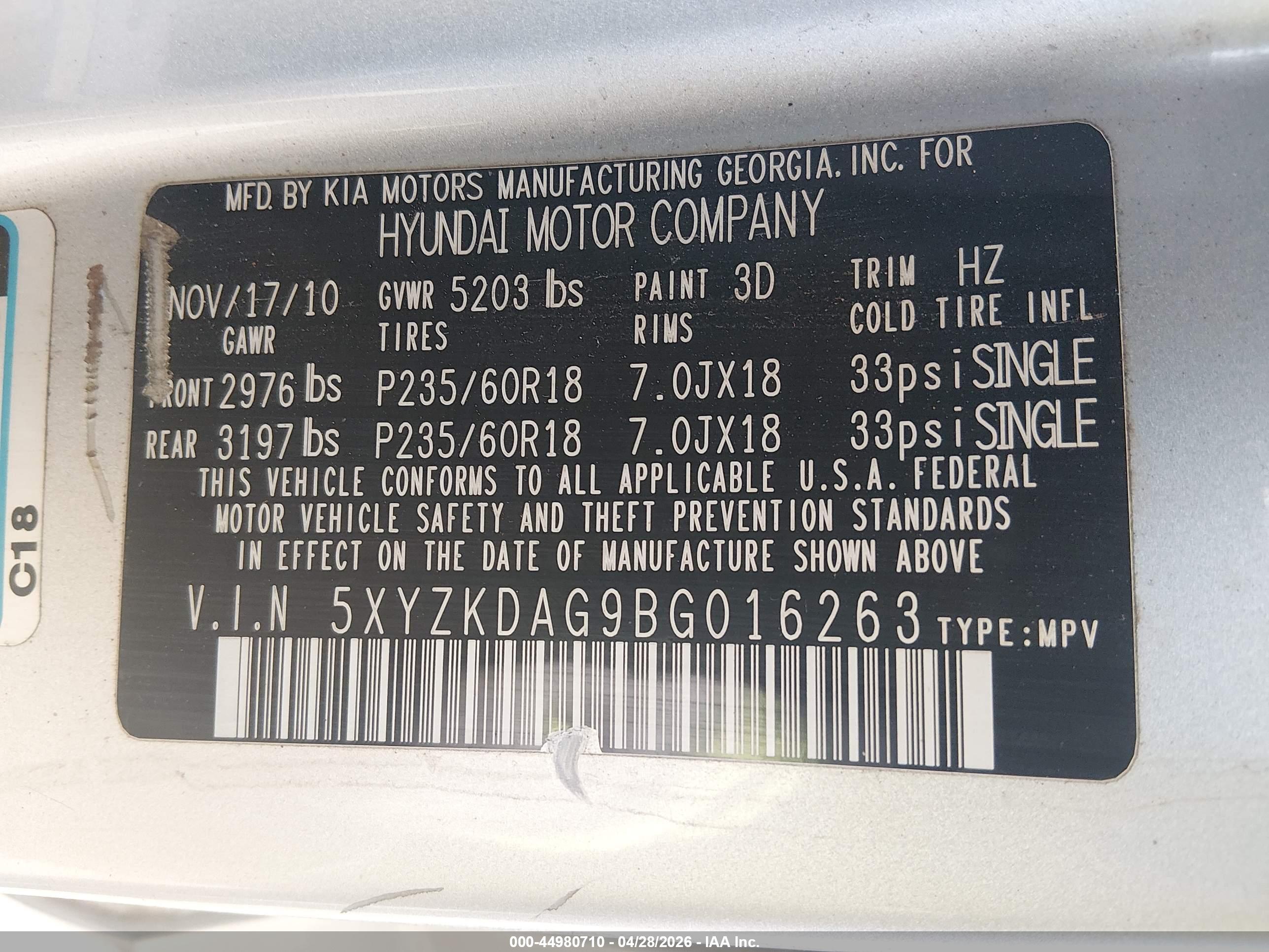 HYUNDAI SANTA image 9