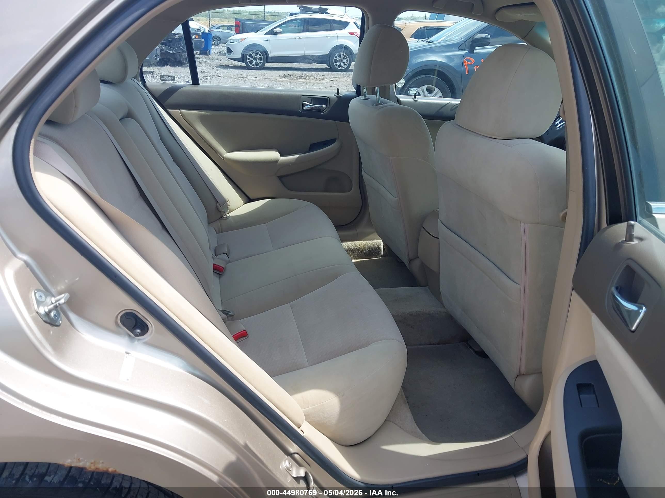 HONDA ACCORD image 8