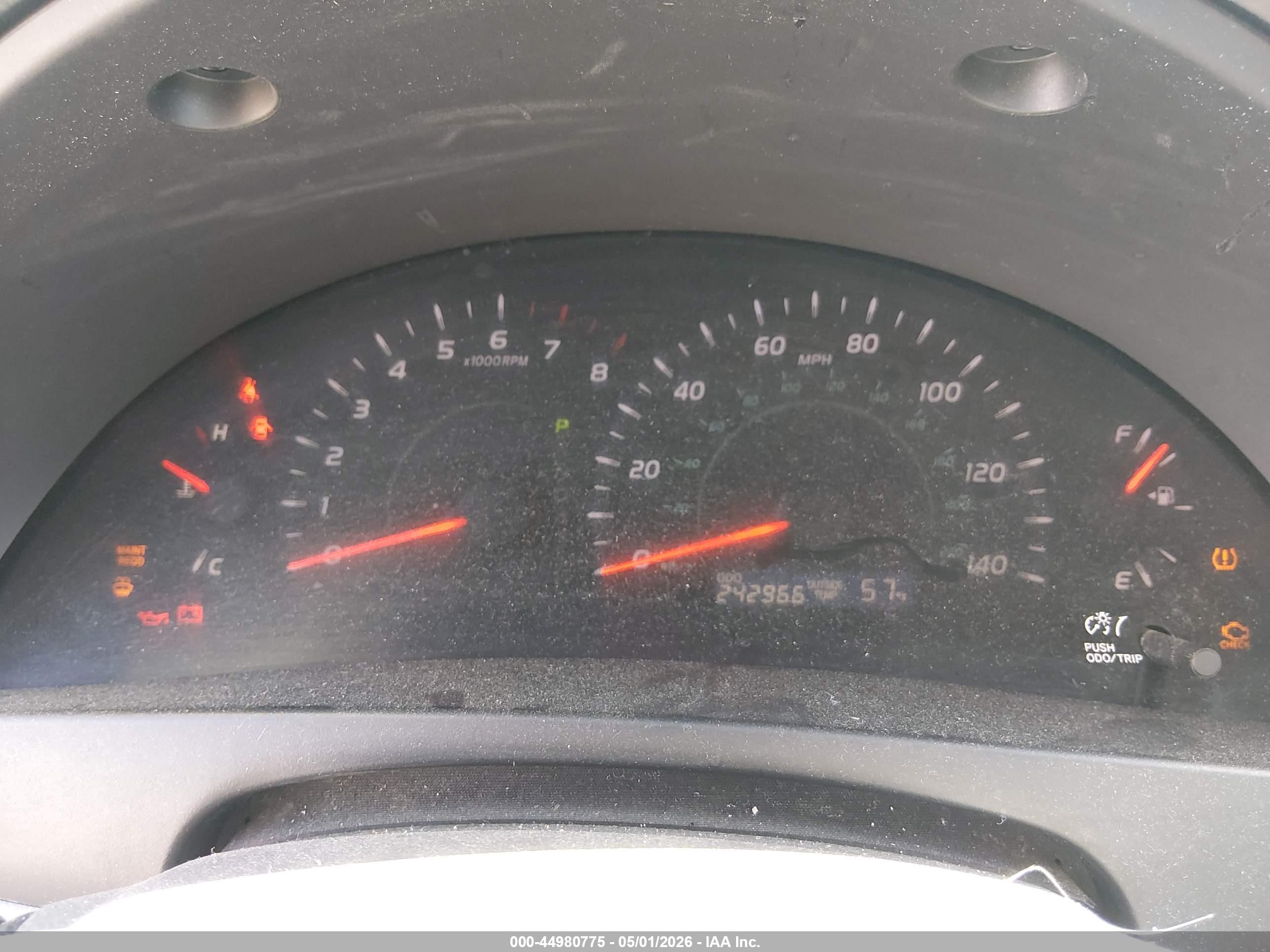 TOYOTA CAMRY image 7