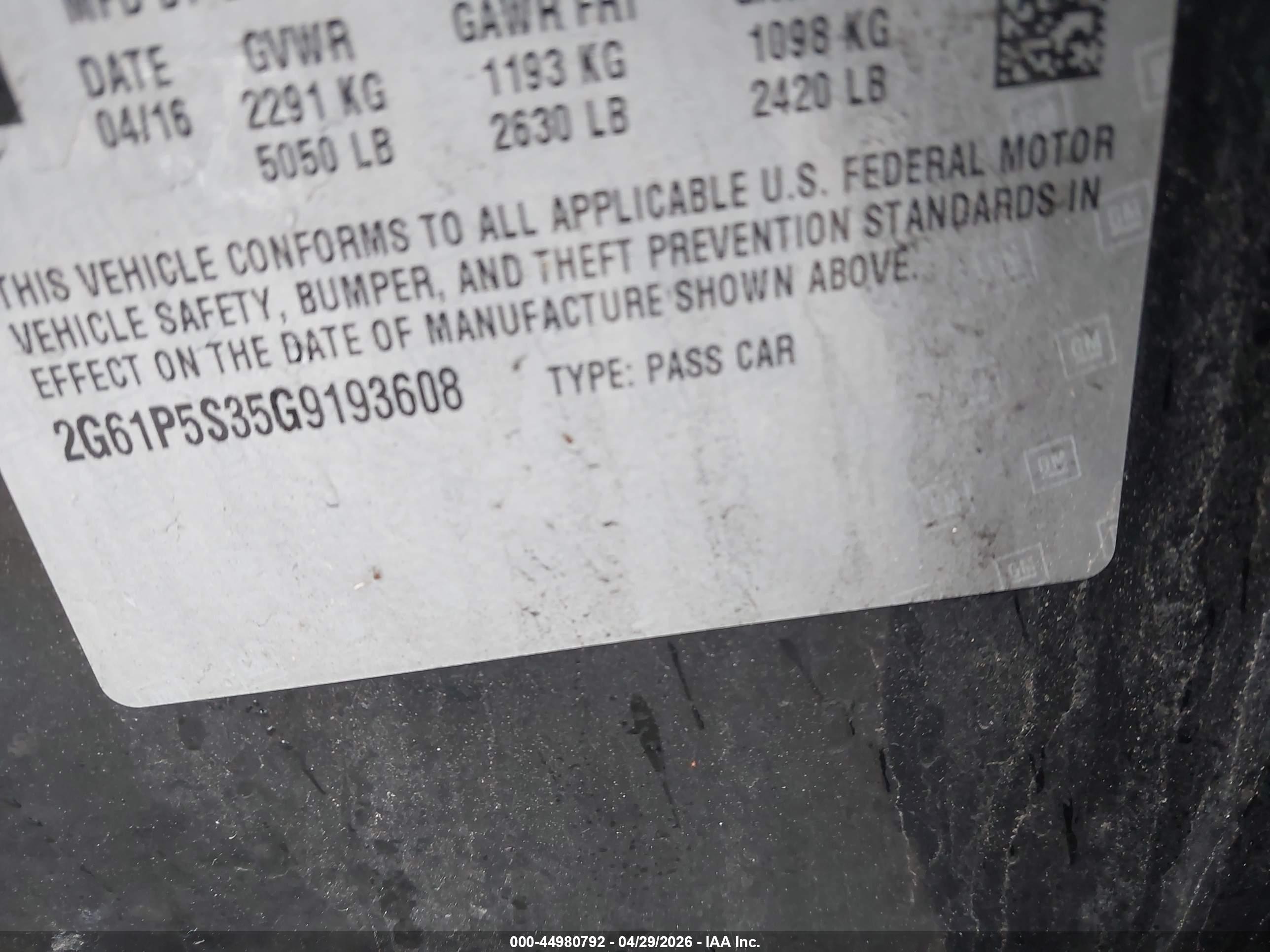 CADILLAC XTS image 9