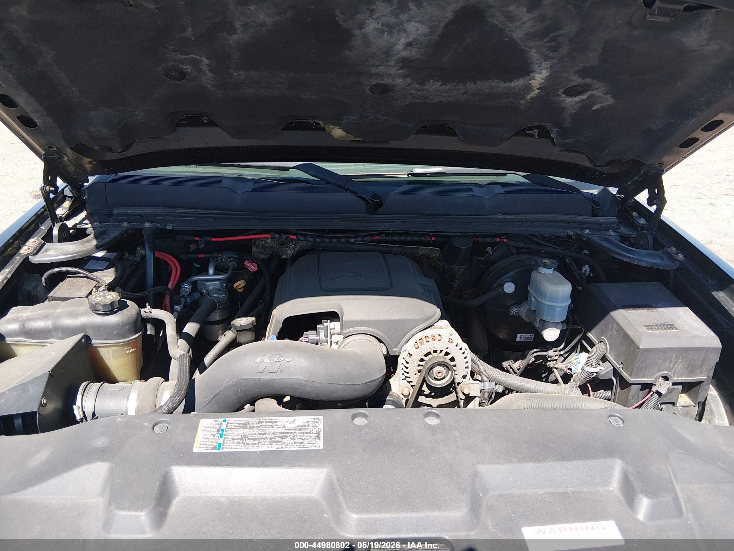 CHEVROLET SILVERADO image 10