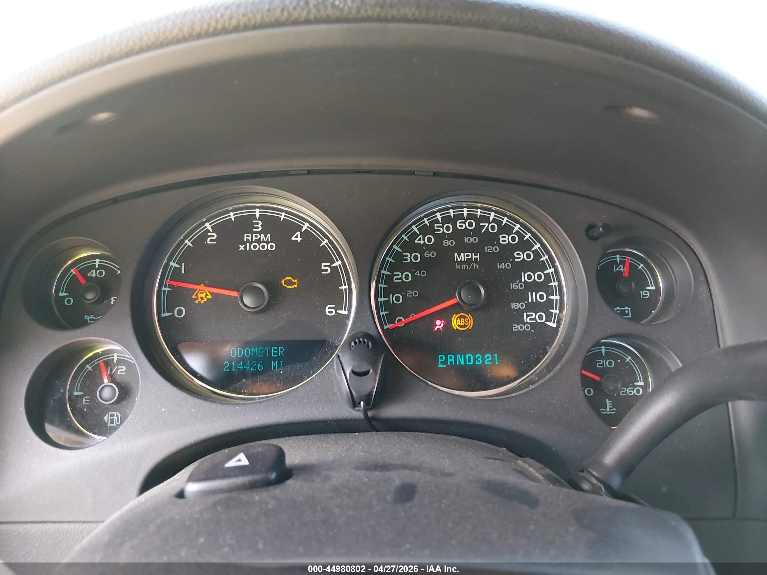 CHEVROLET SILVERADO image 7