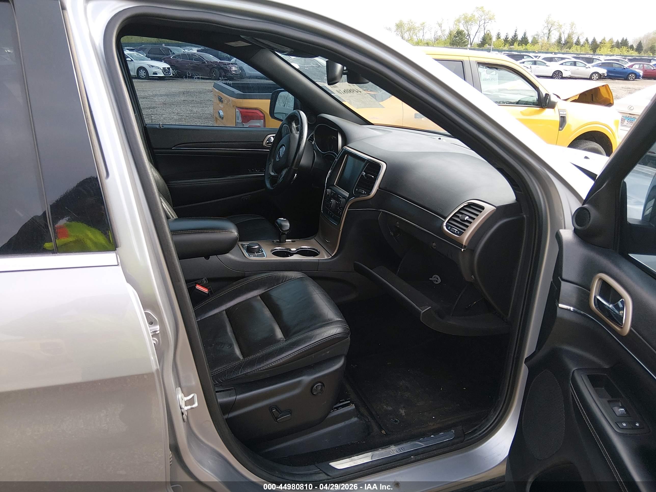 JEEP GRAND image 5
