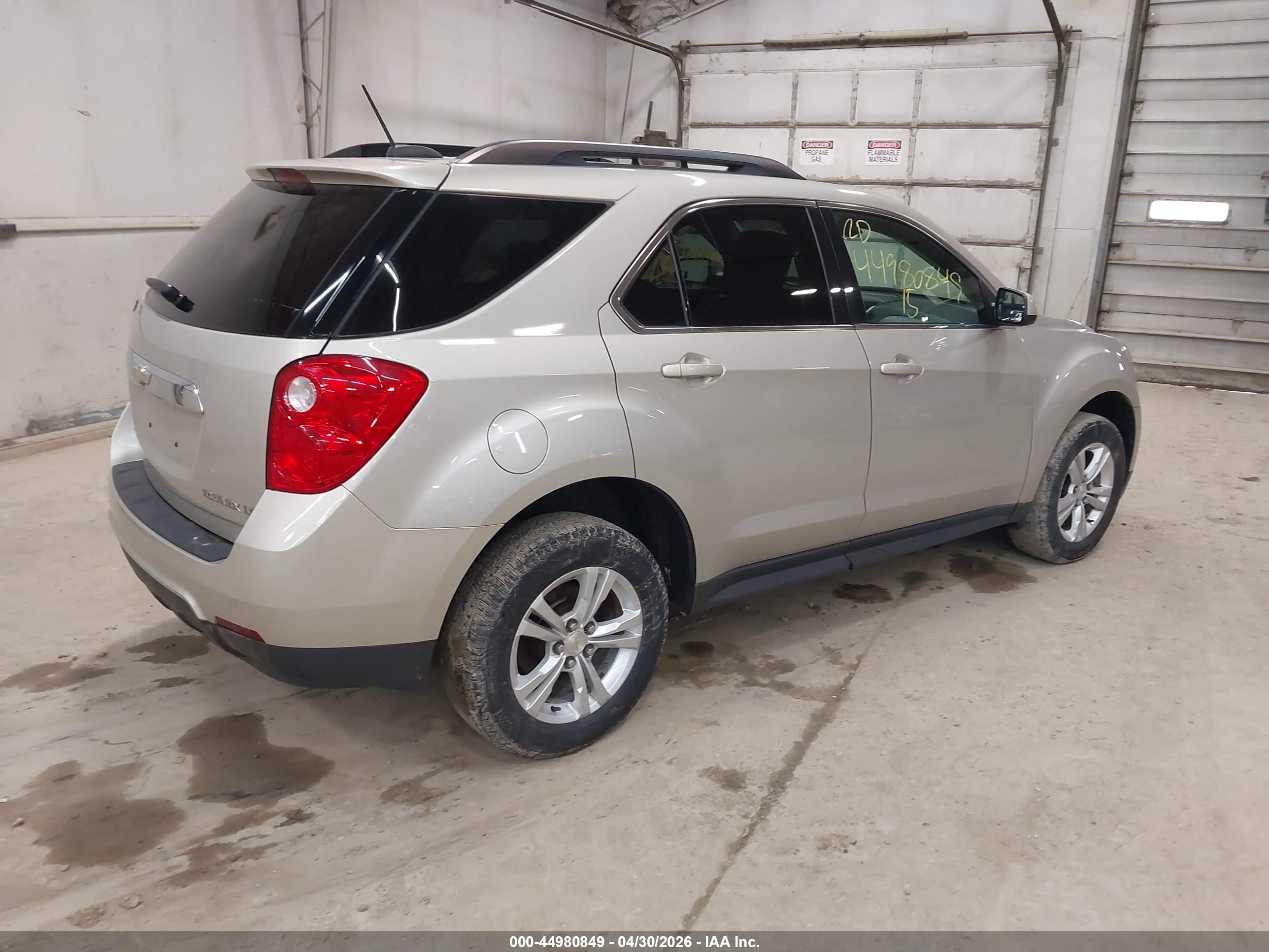 CHEVROLET EQUINOX image 4
