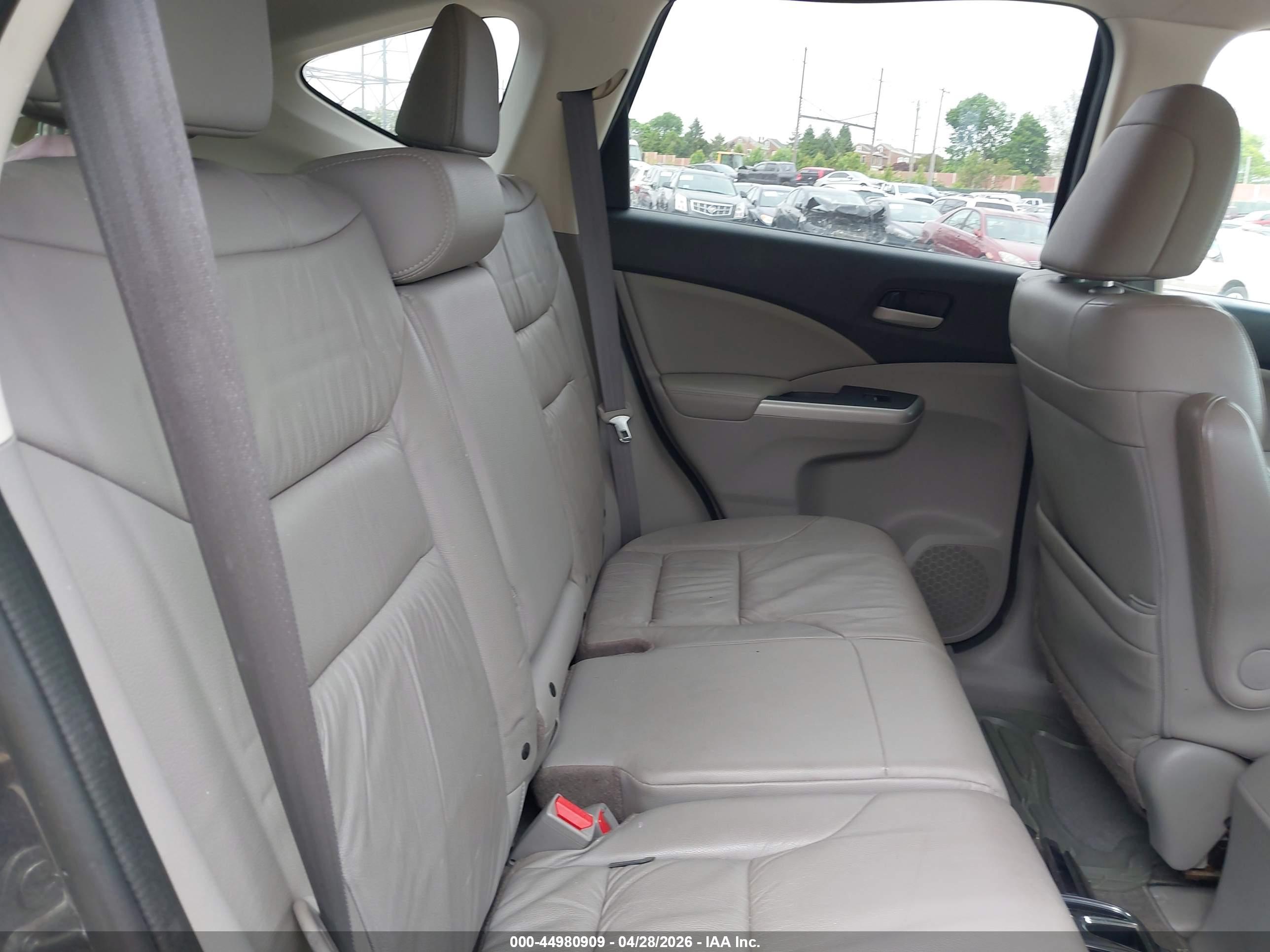 HONDA CR-V image 8