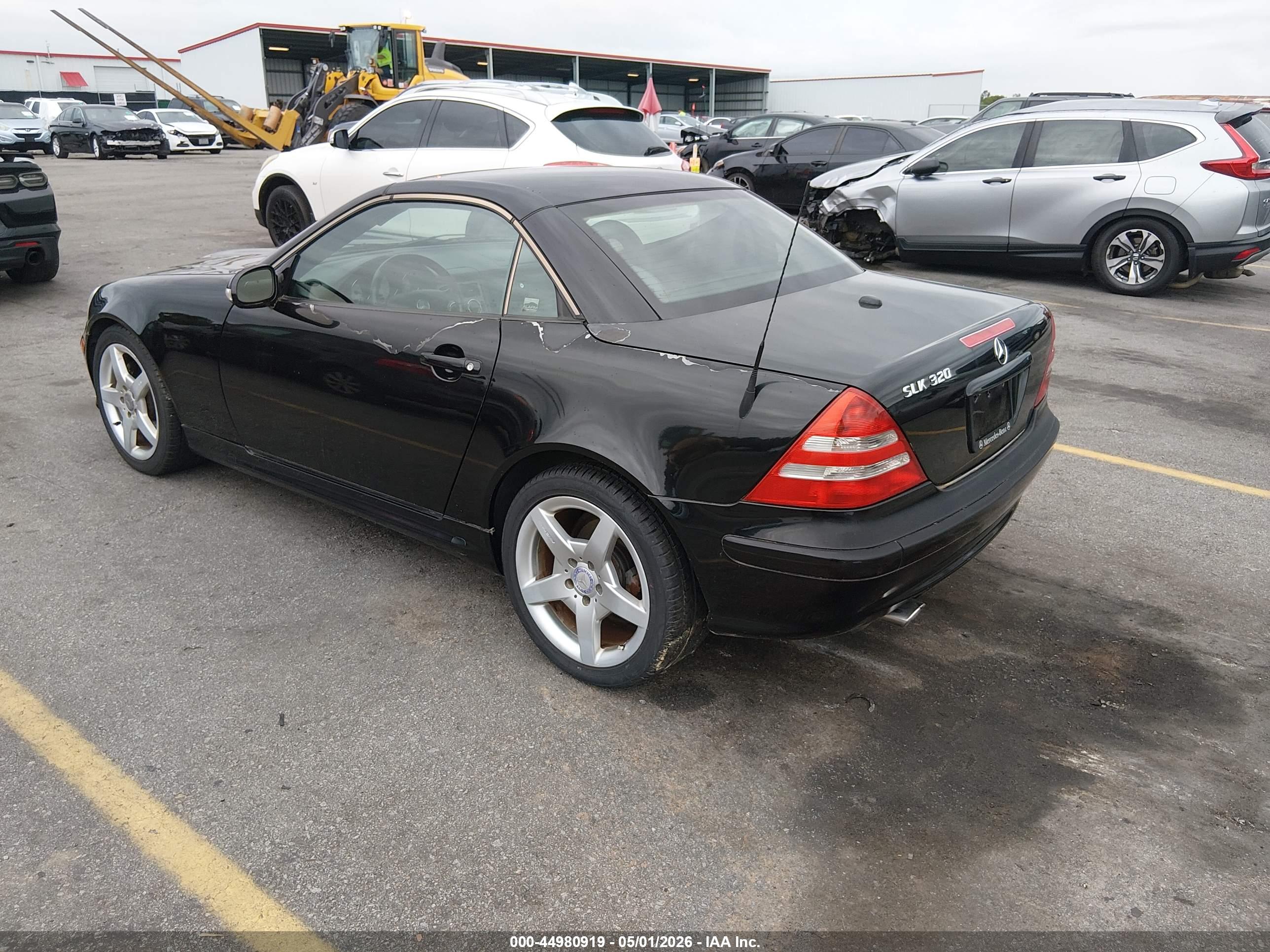 MERCEDES-BENZ SLK image 3