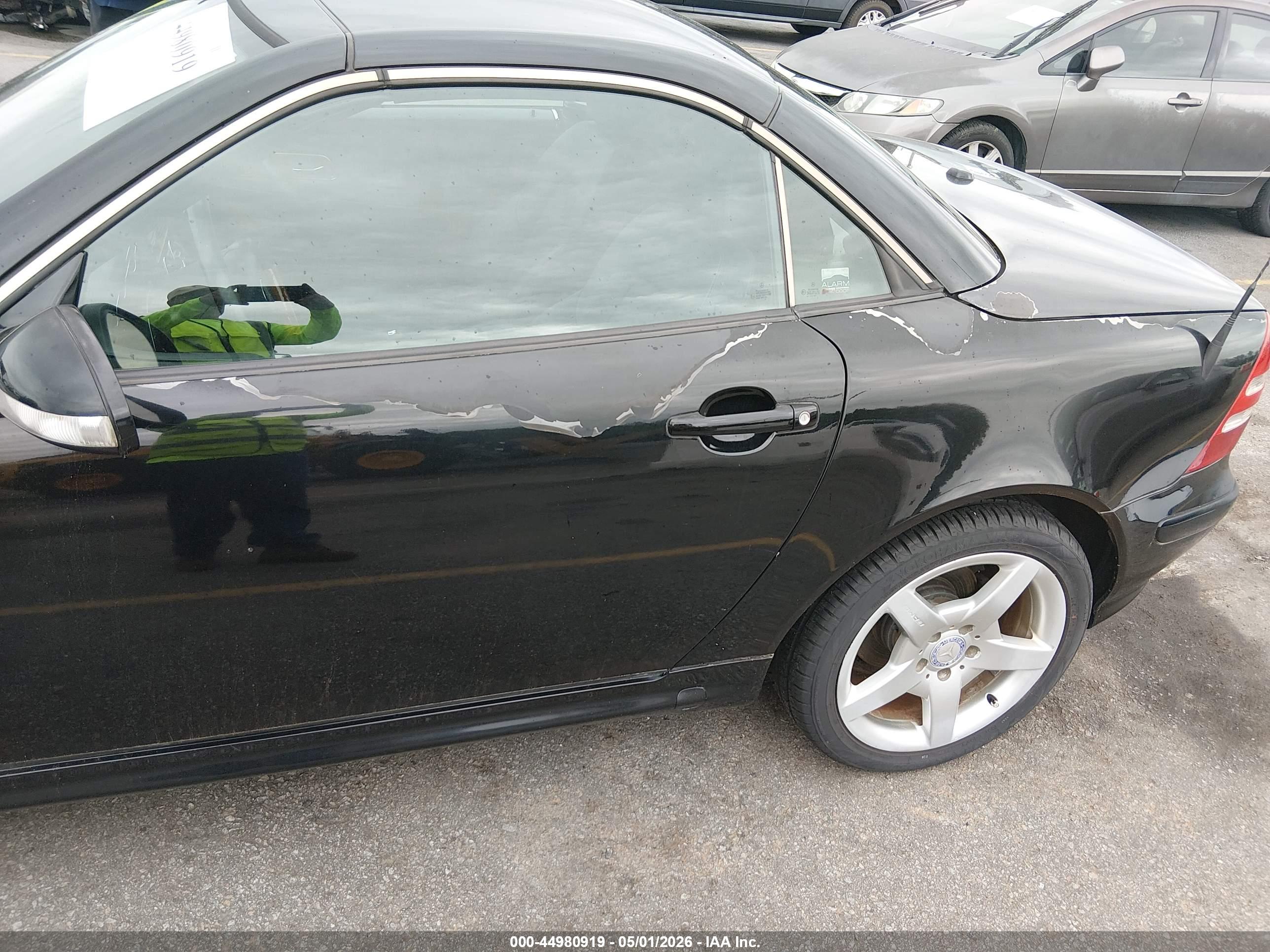 MERCEDES-BENZ SLK image 6