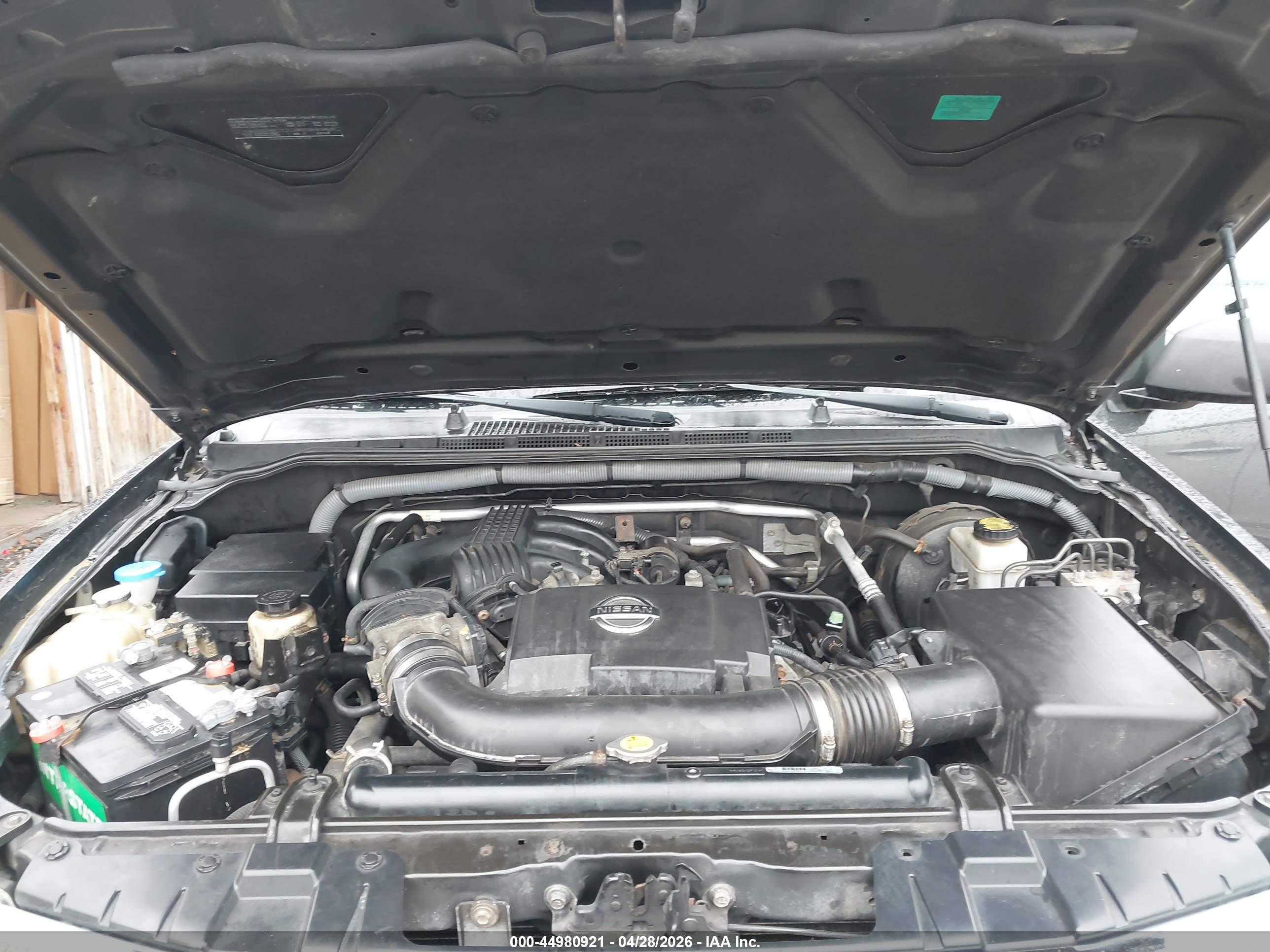 NISSAN FRONTIER image 10