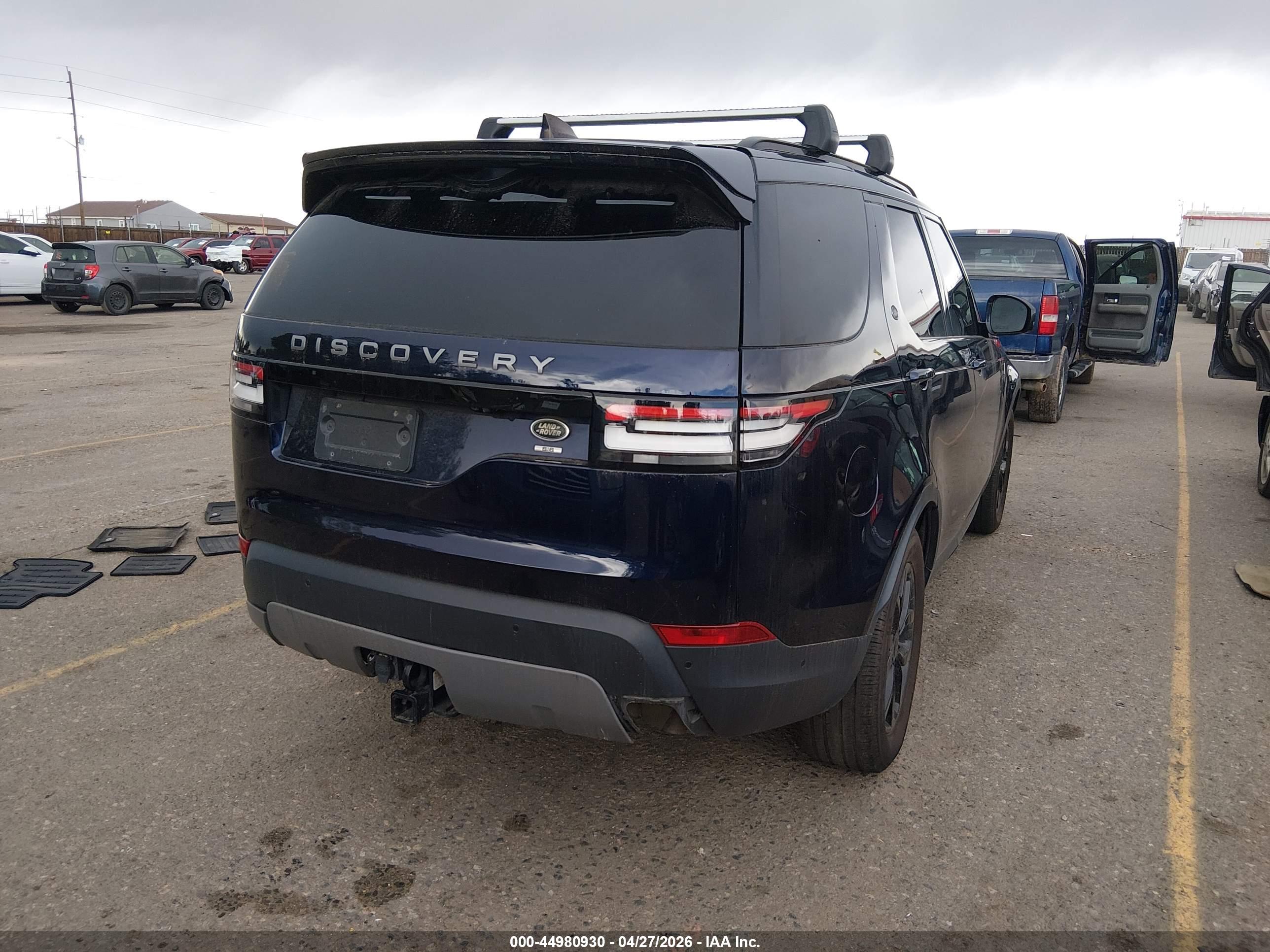 LAND ROVER image 4