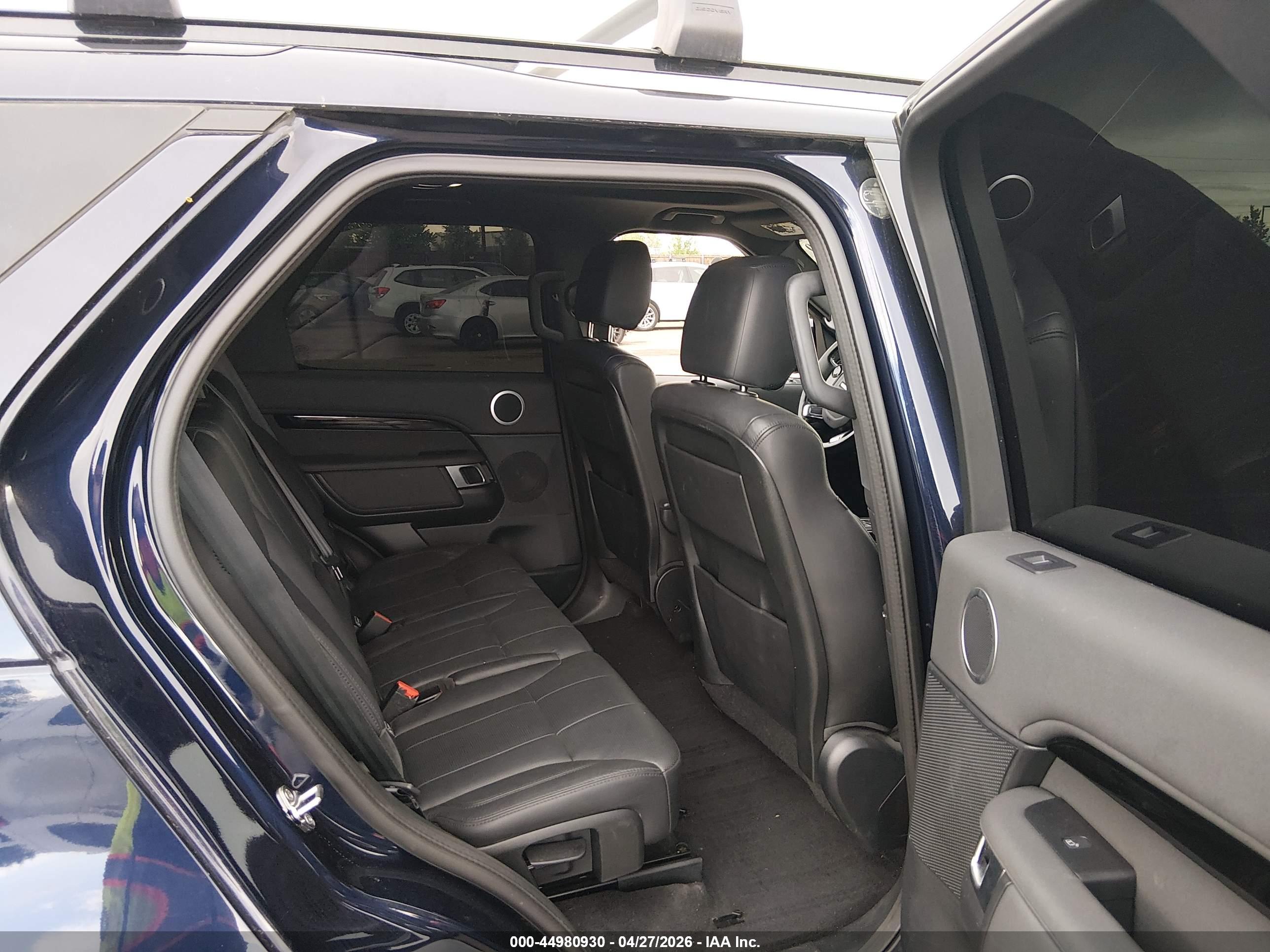LAND ROVER image 8
