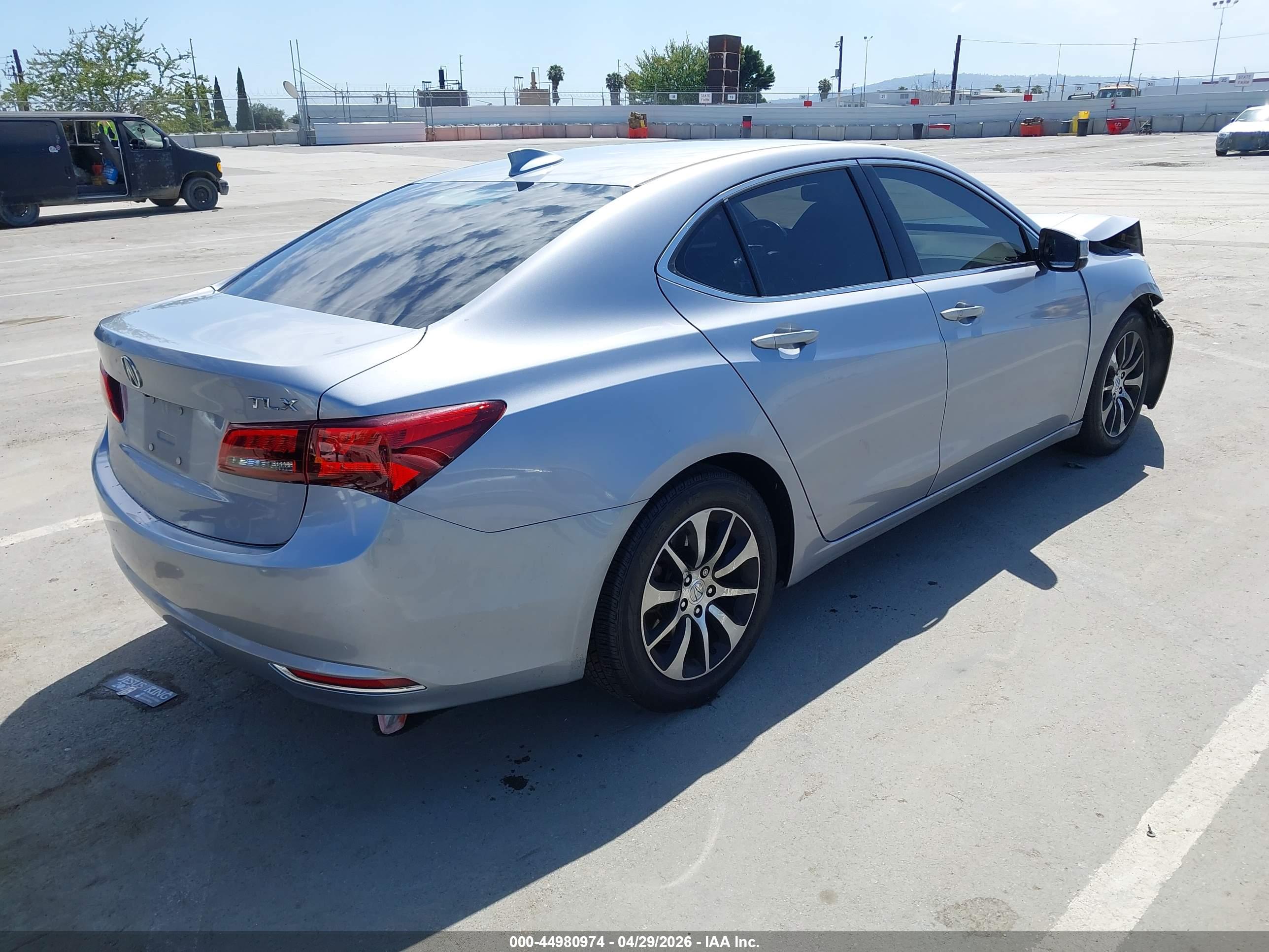 ACURA TLX image 4