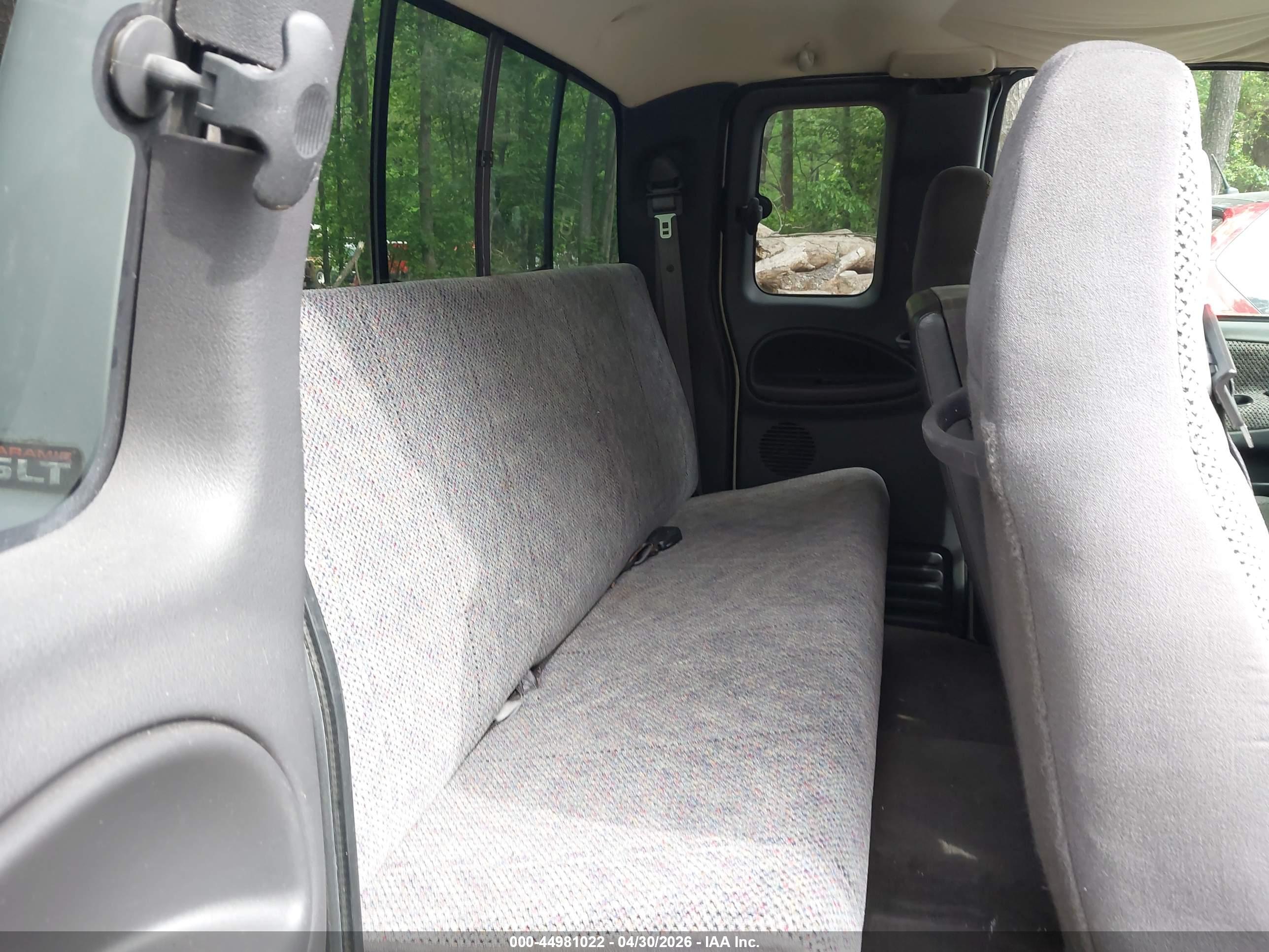 DODGE RAM image 8