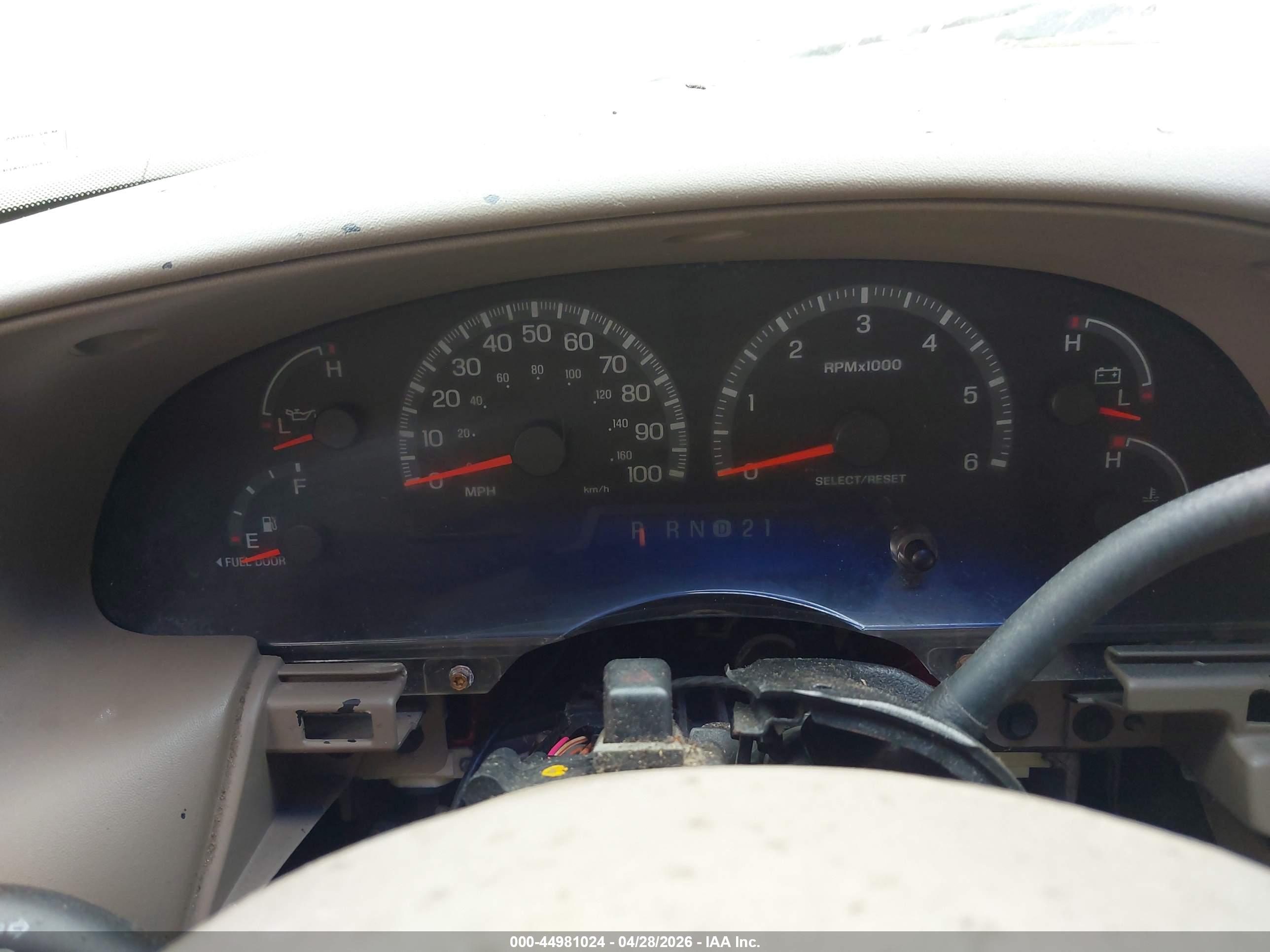 FORD EXPEDITION image 7