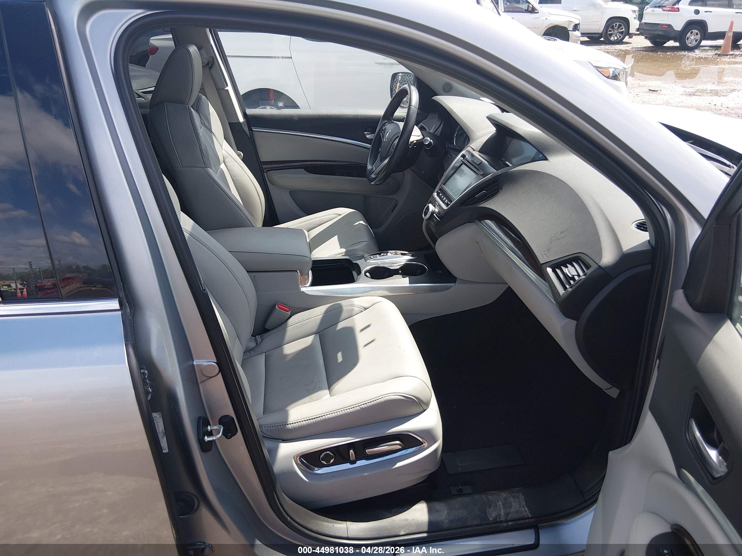 ACURA MDX image 5