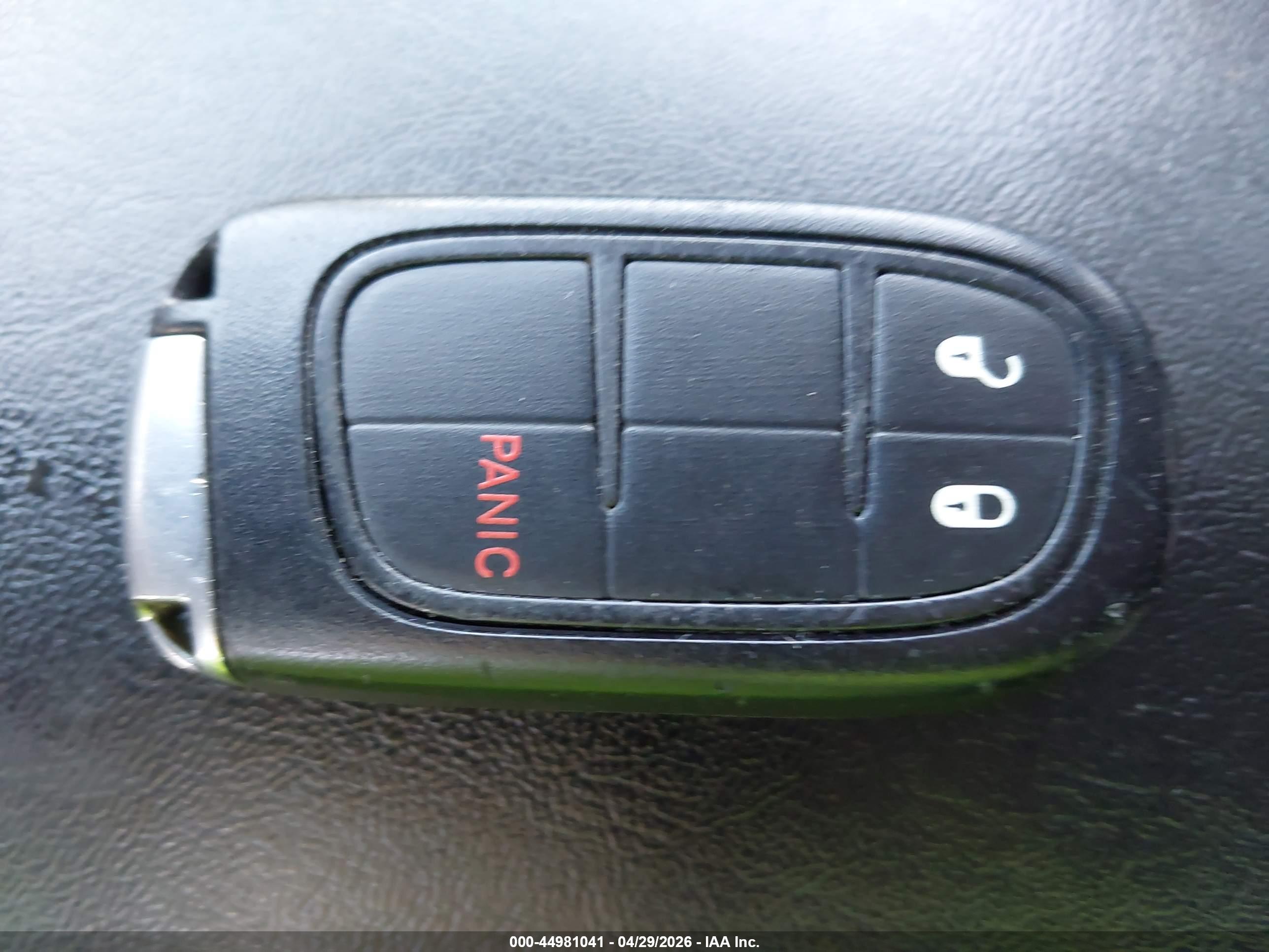 JEEP CHEROKEE image 11