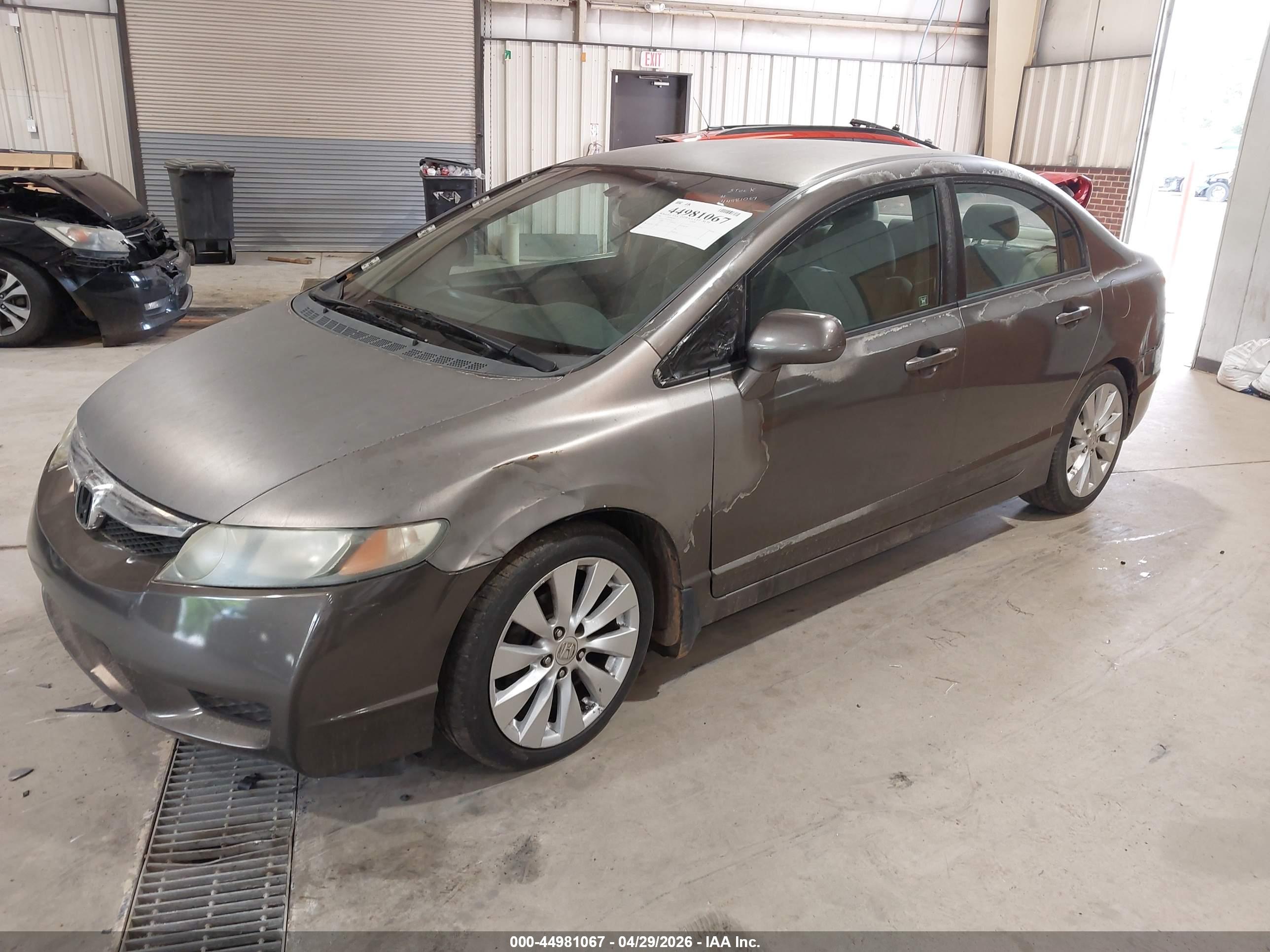 HONDA CIVIC image 2