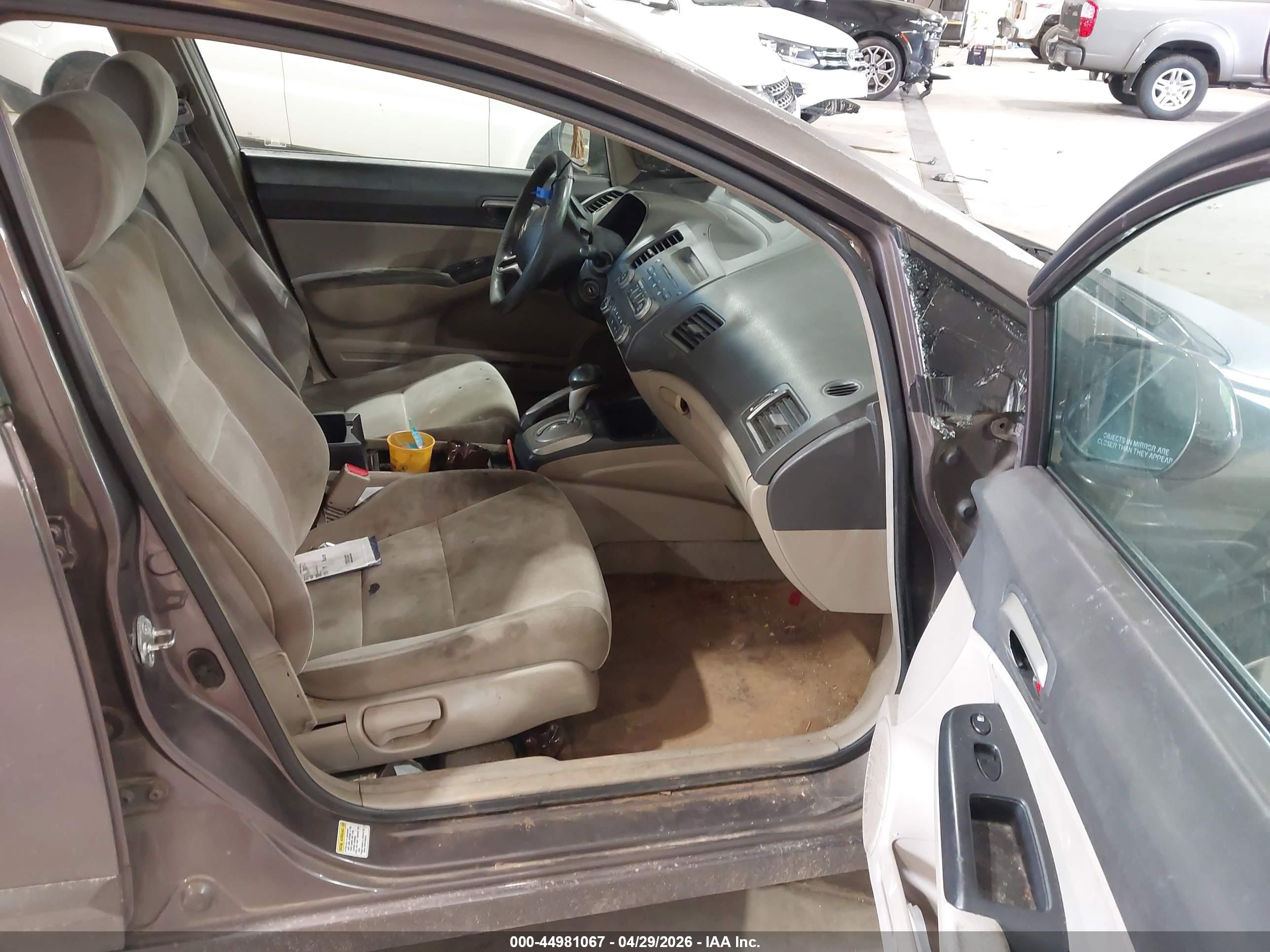 HONDA CIVIC image 5