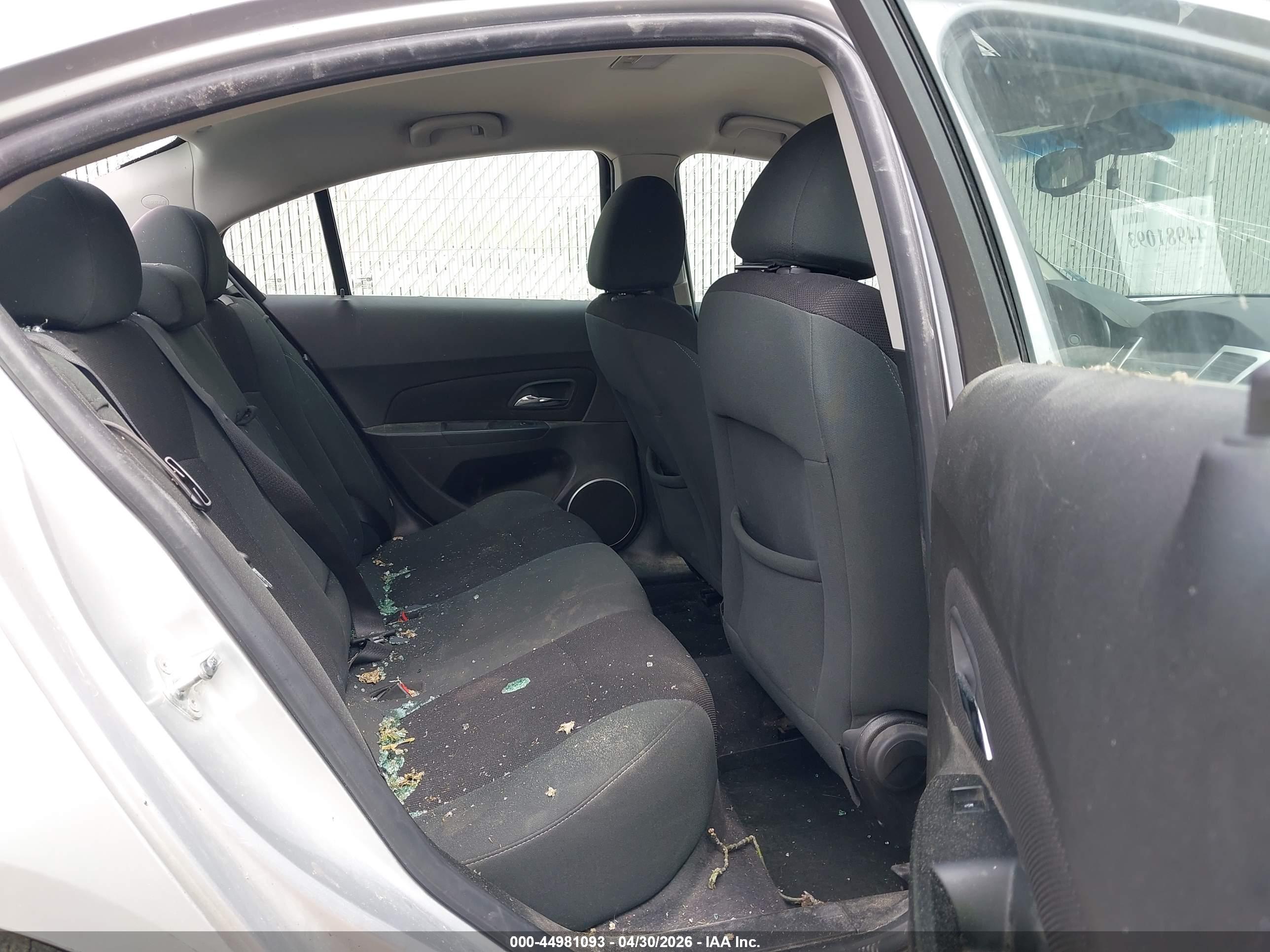 CHEVROLET CRUZE image 8