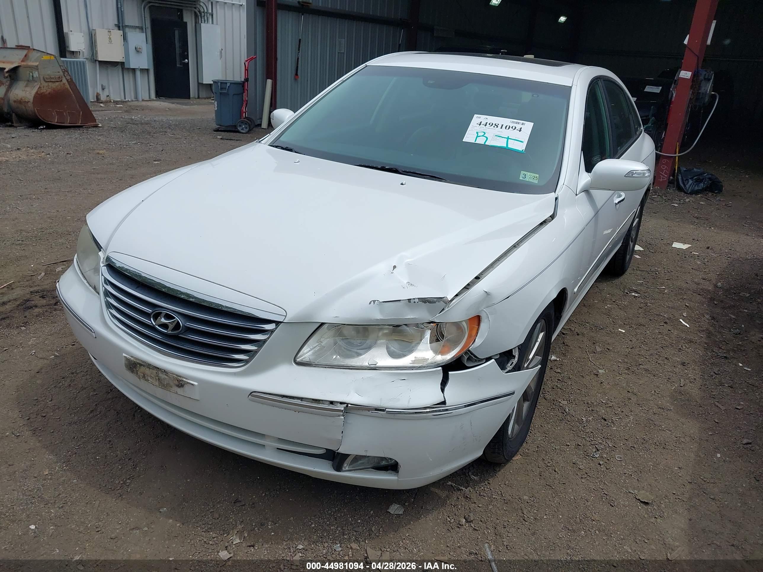 HYUNDAI AZERA image 2