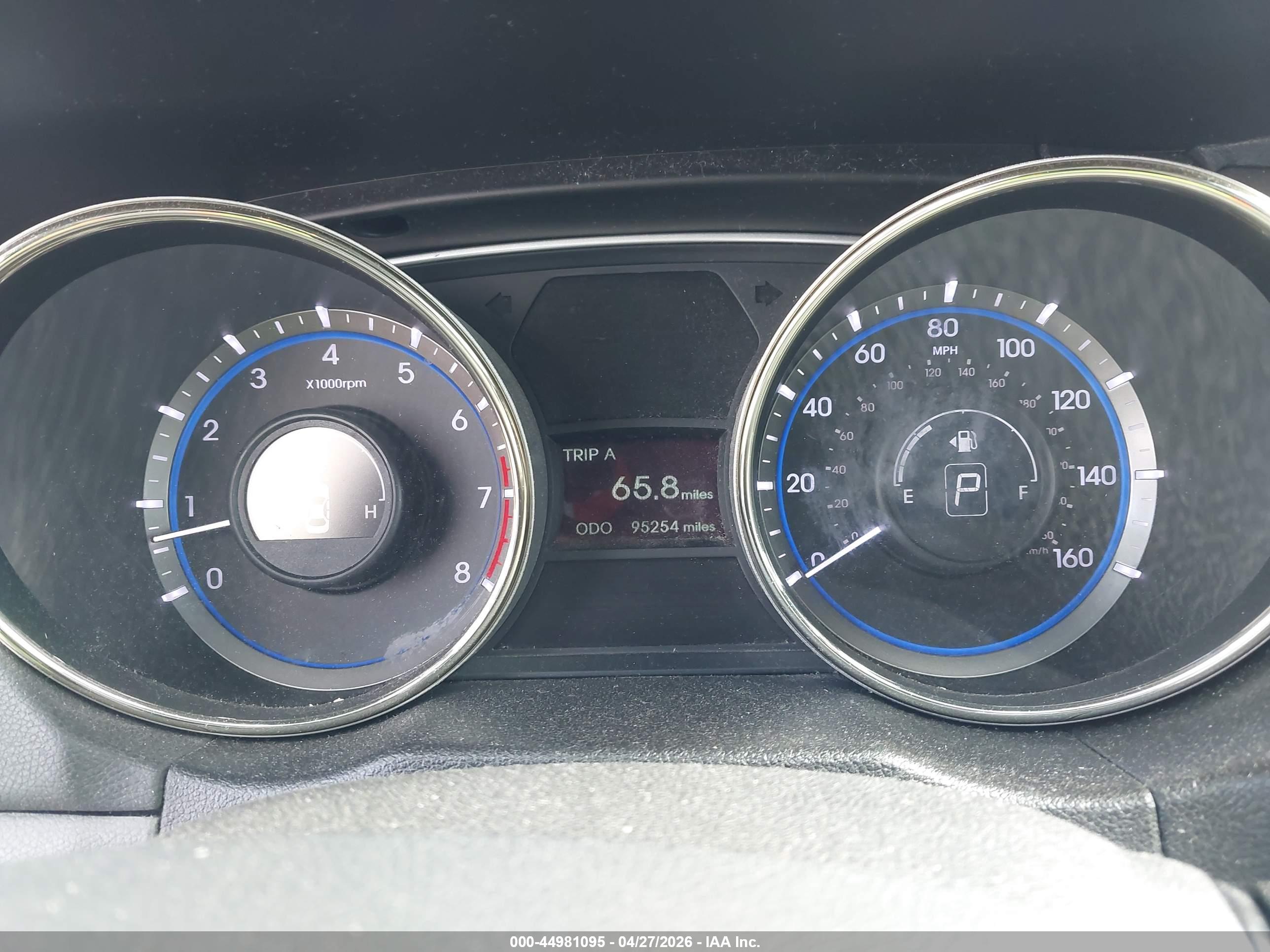 HYUNDAI SONATA image 7