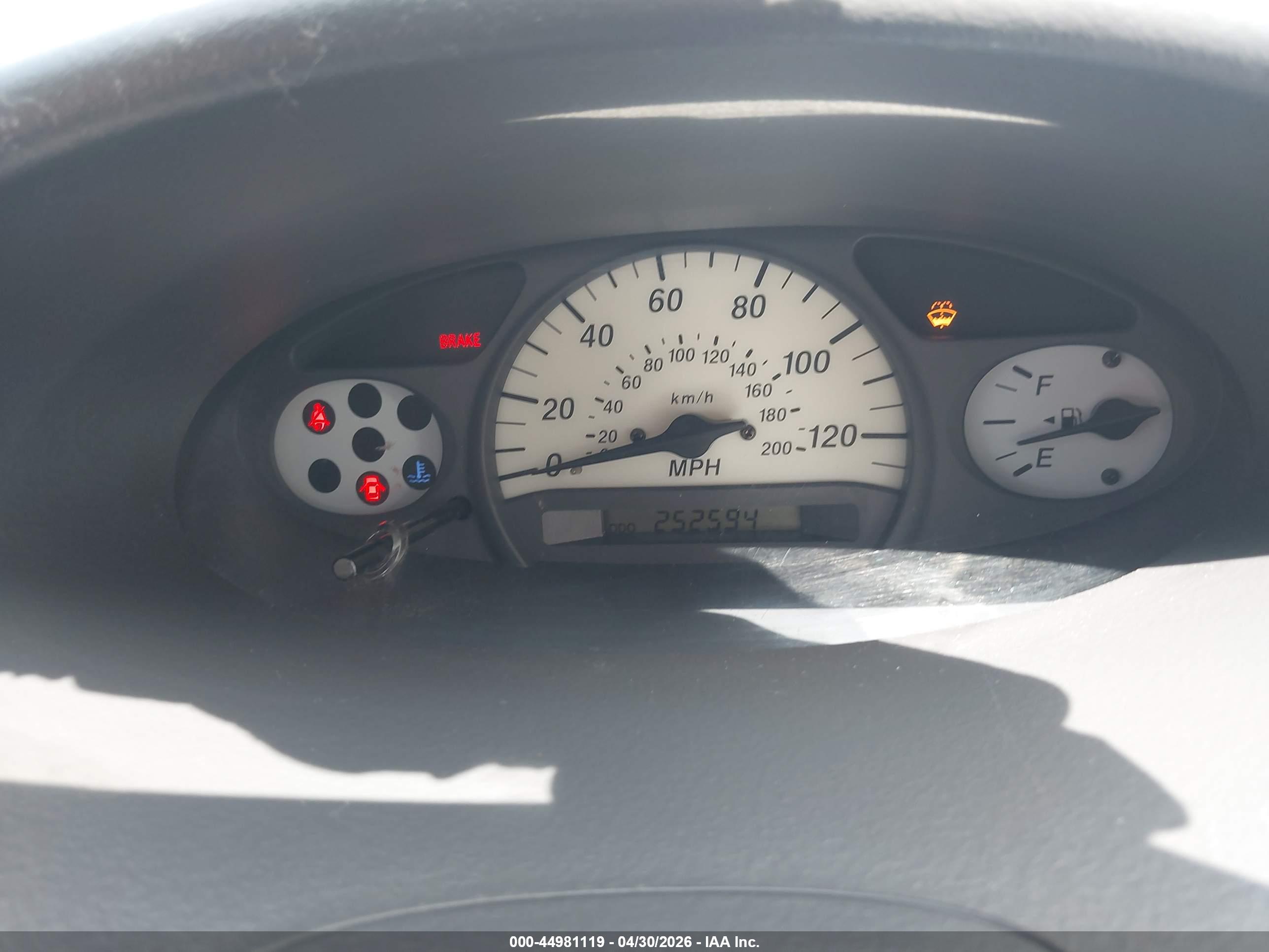 TOYOTA ECHO image 7