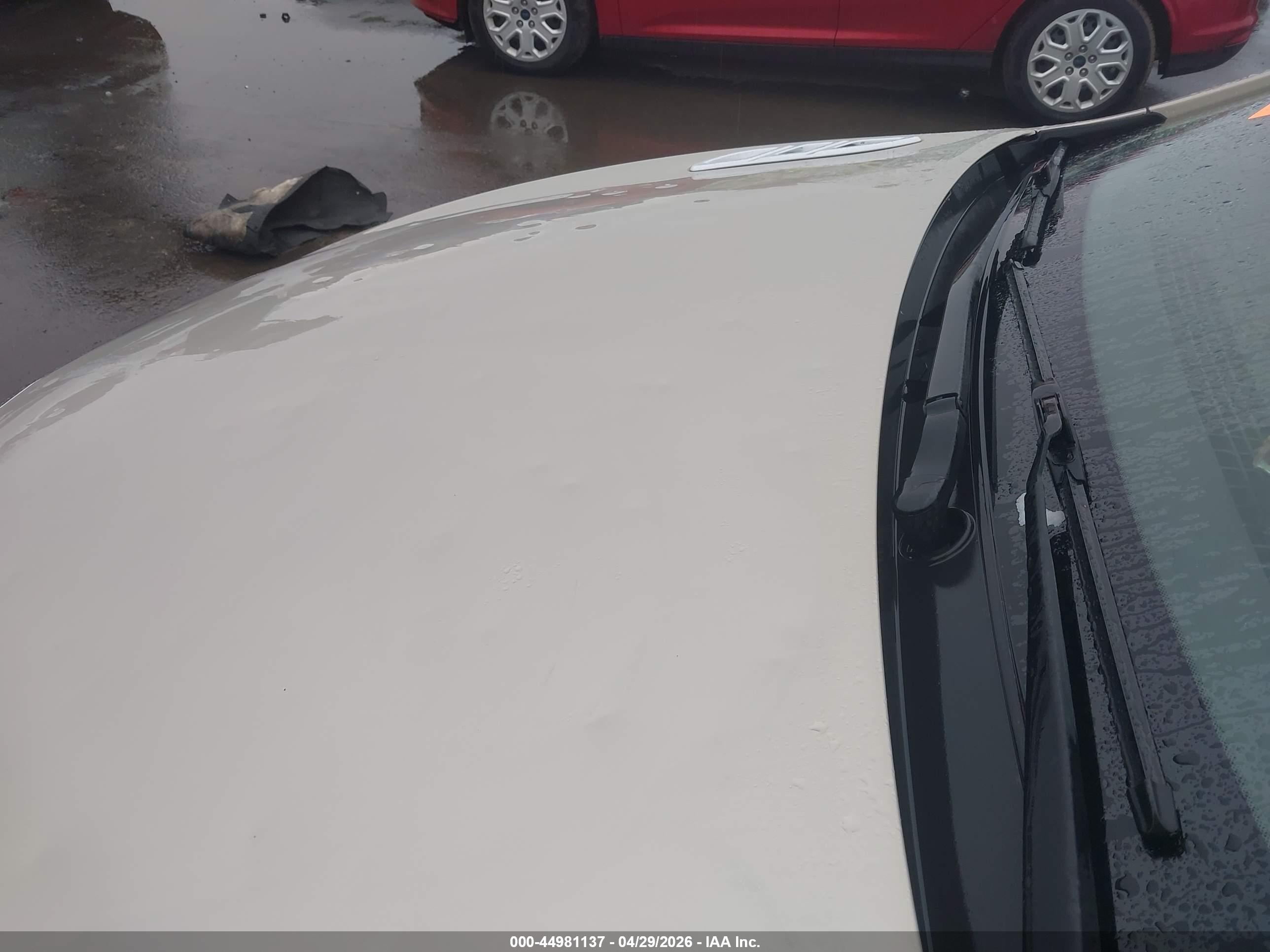 BUICK LACROSSE image 6