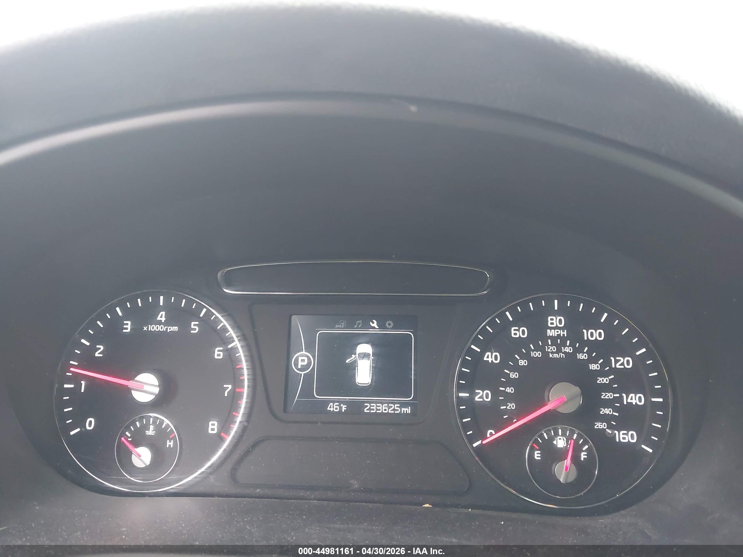 KIA SORENTO image 7