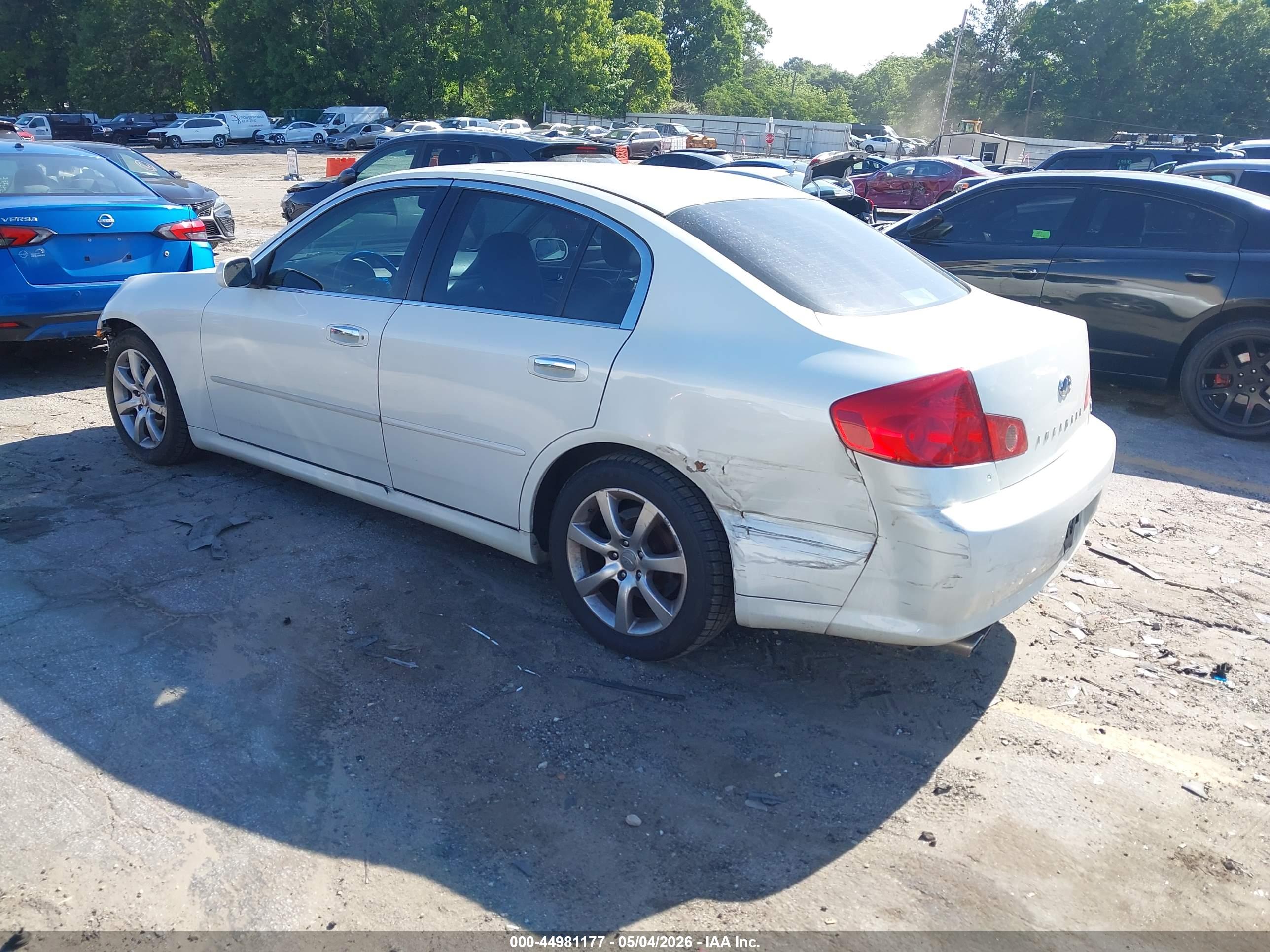 INFINITI G35 image 3