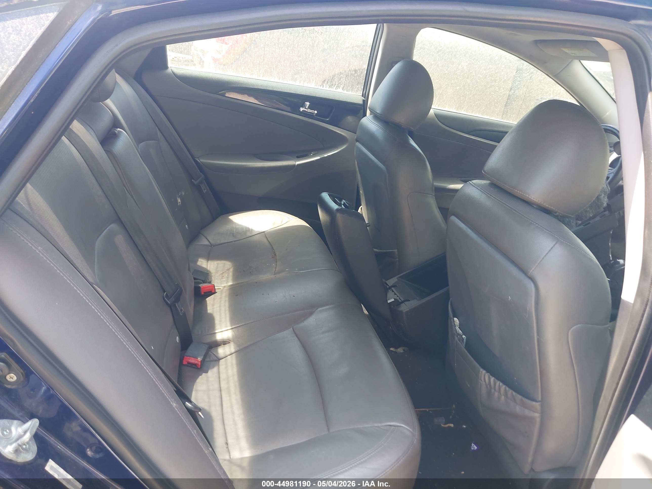 HYUNDAI SONATA image 8