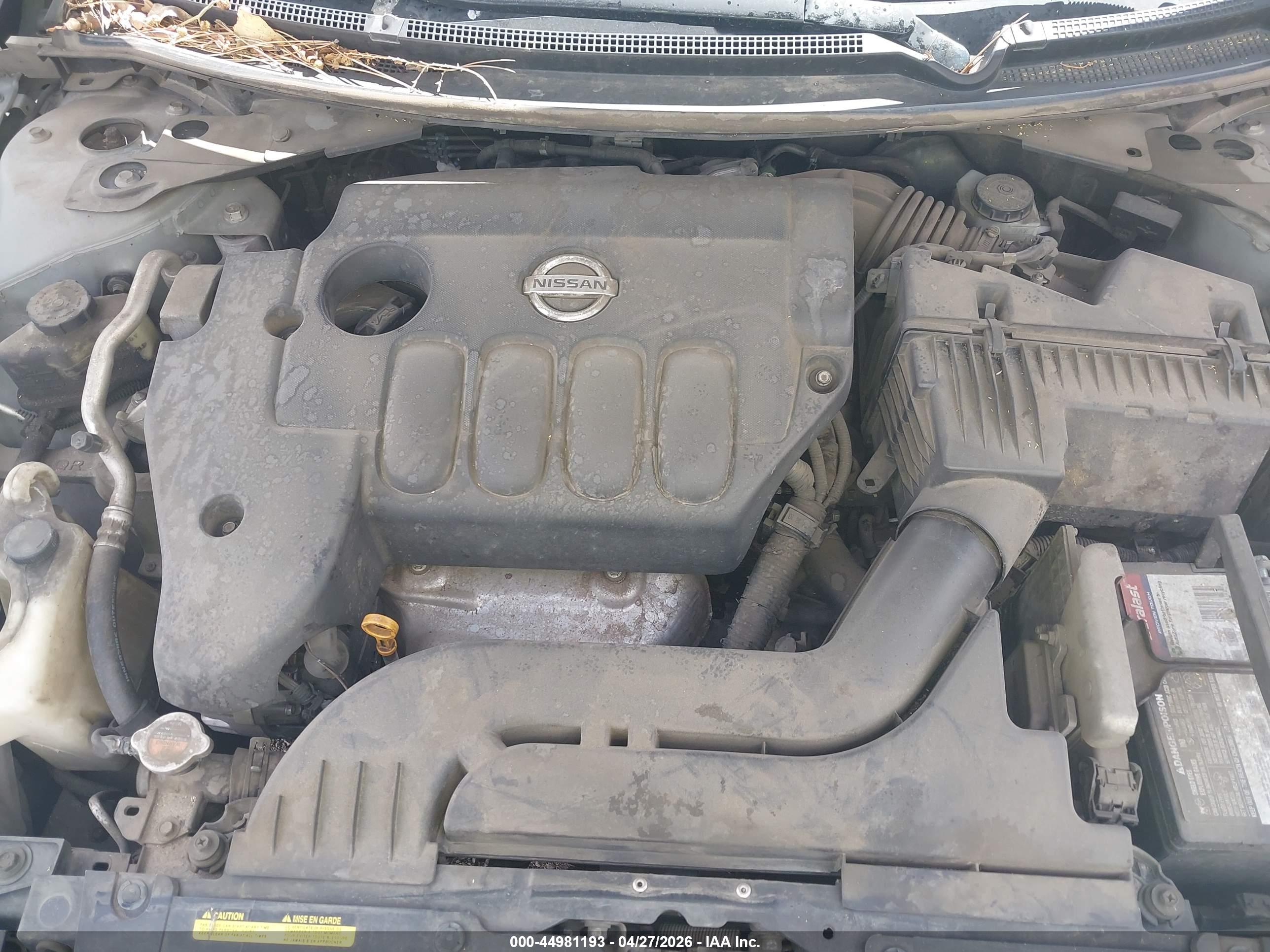 NISSAN ALTIMA image 10
