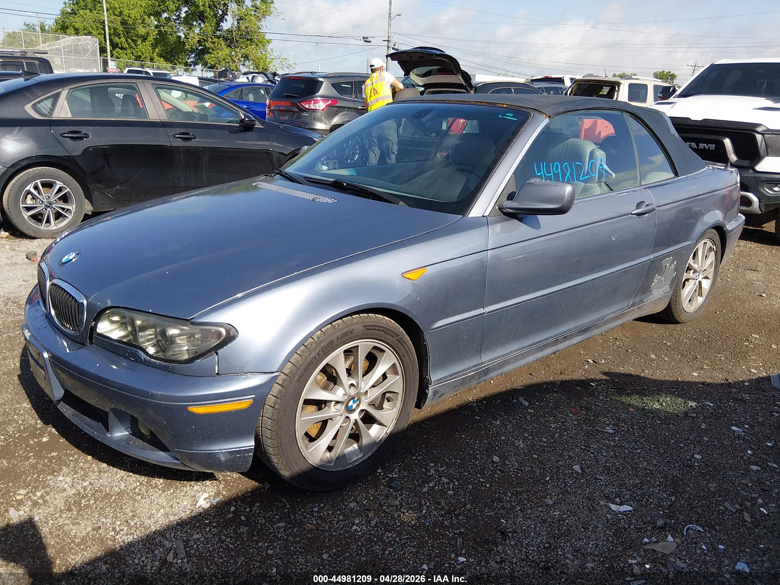 BMW 330CI image 2