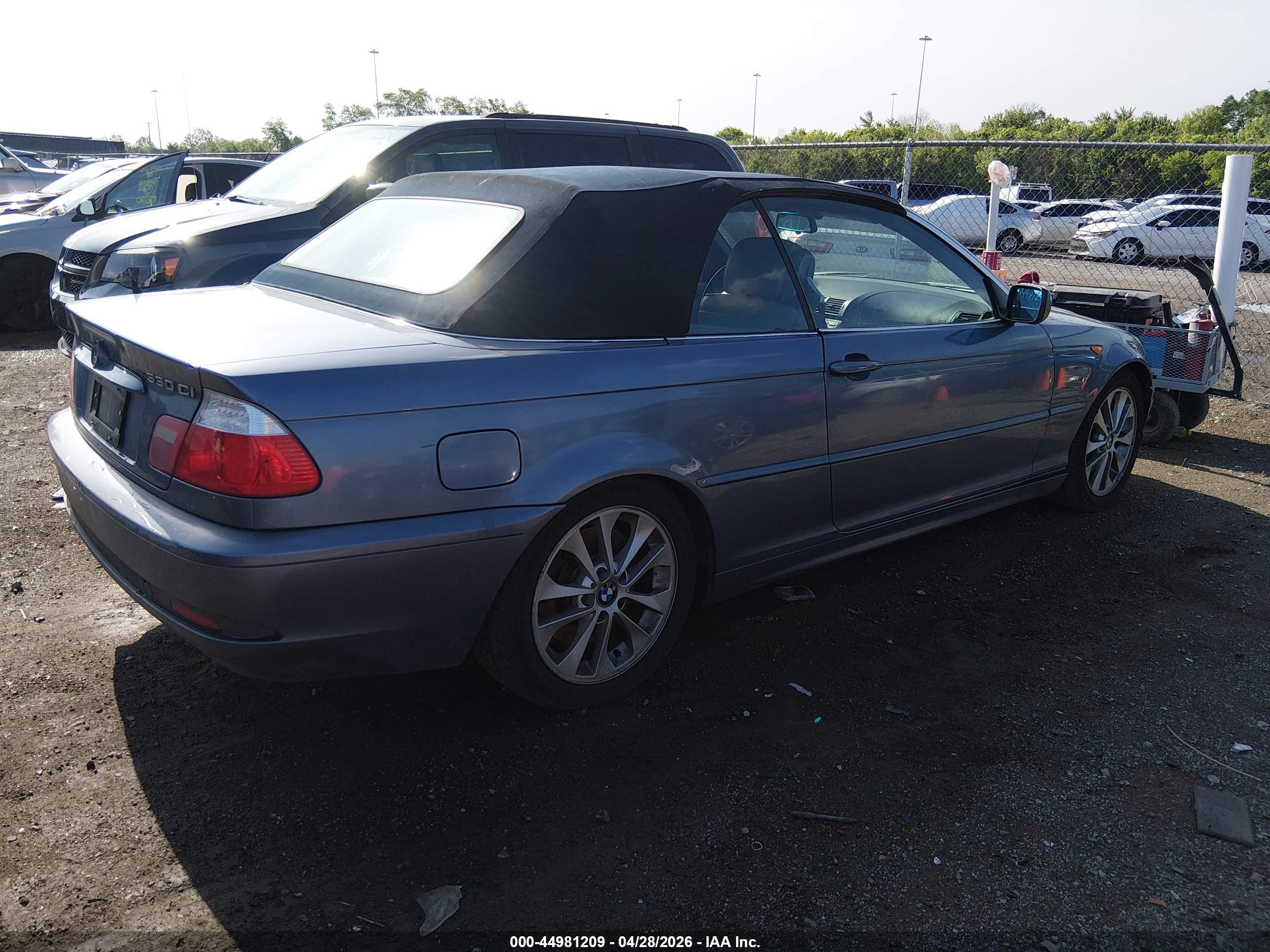 BMW 330CI image 4