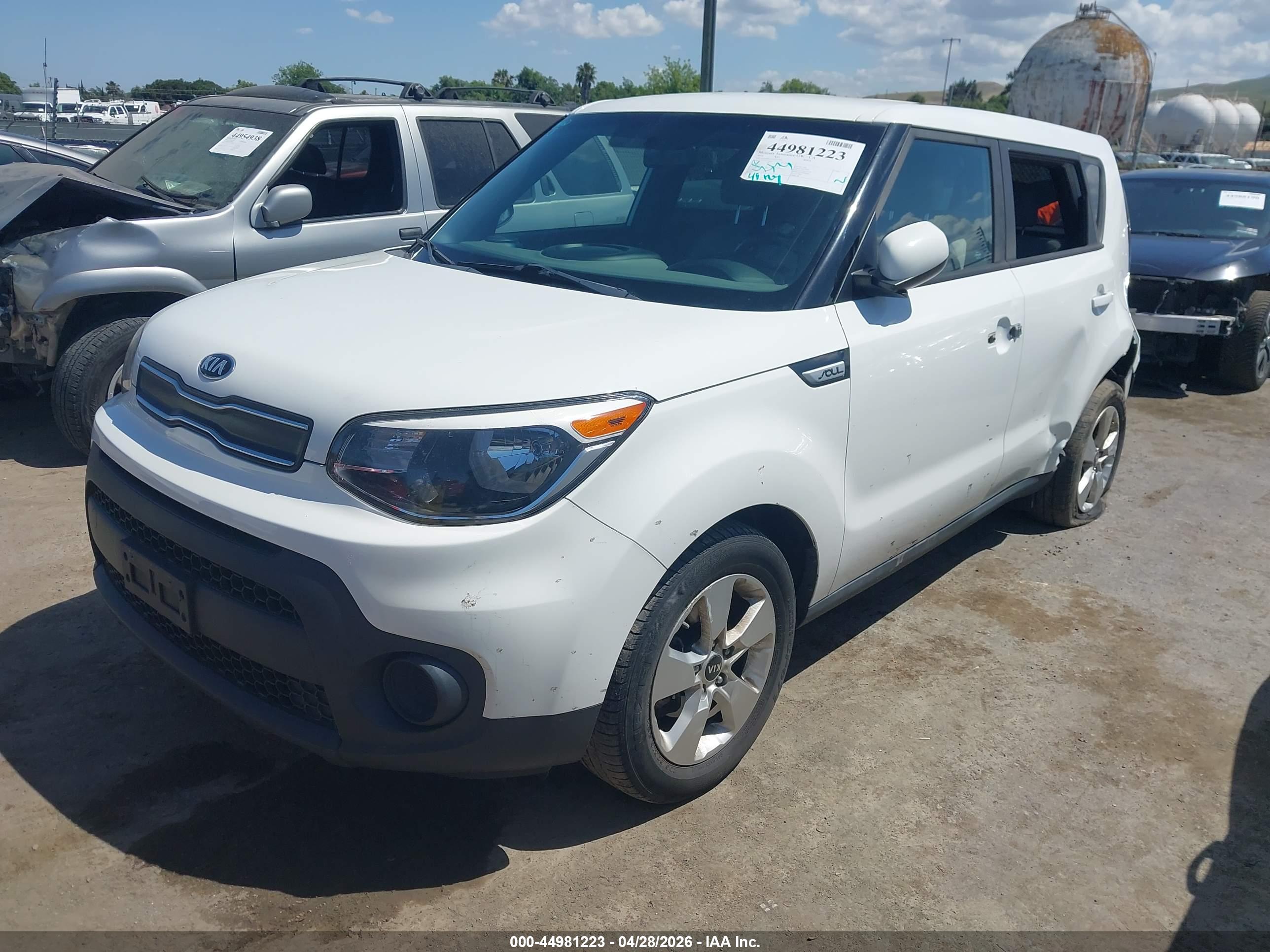KIA SOUL image 2