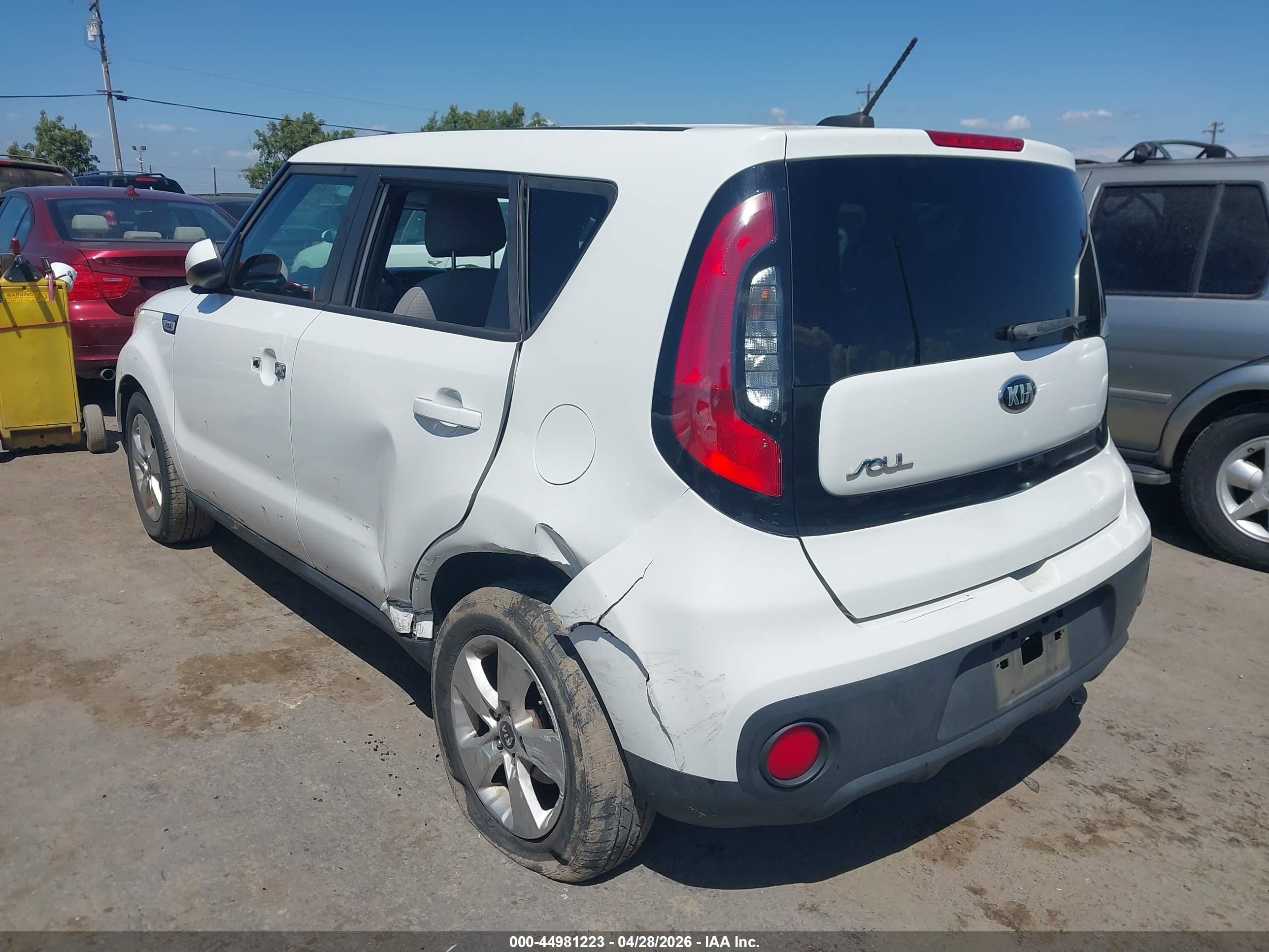 KIA SOUL image 3