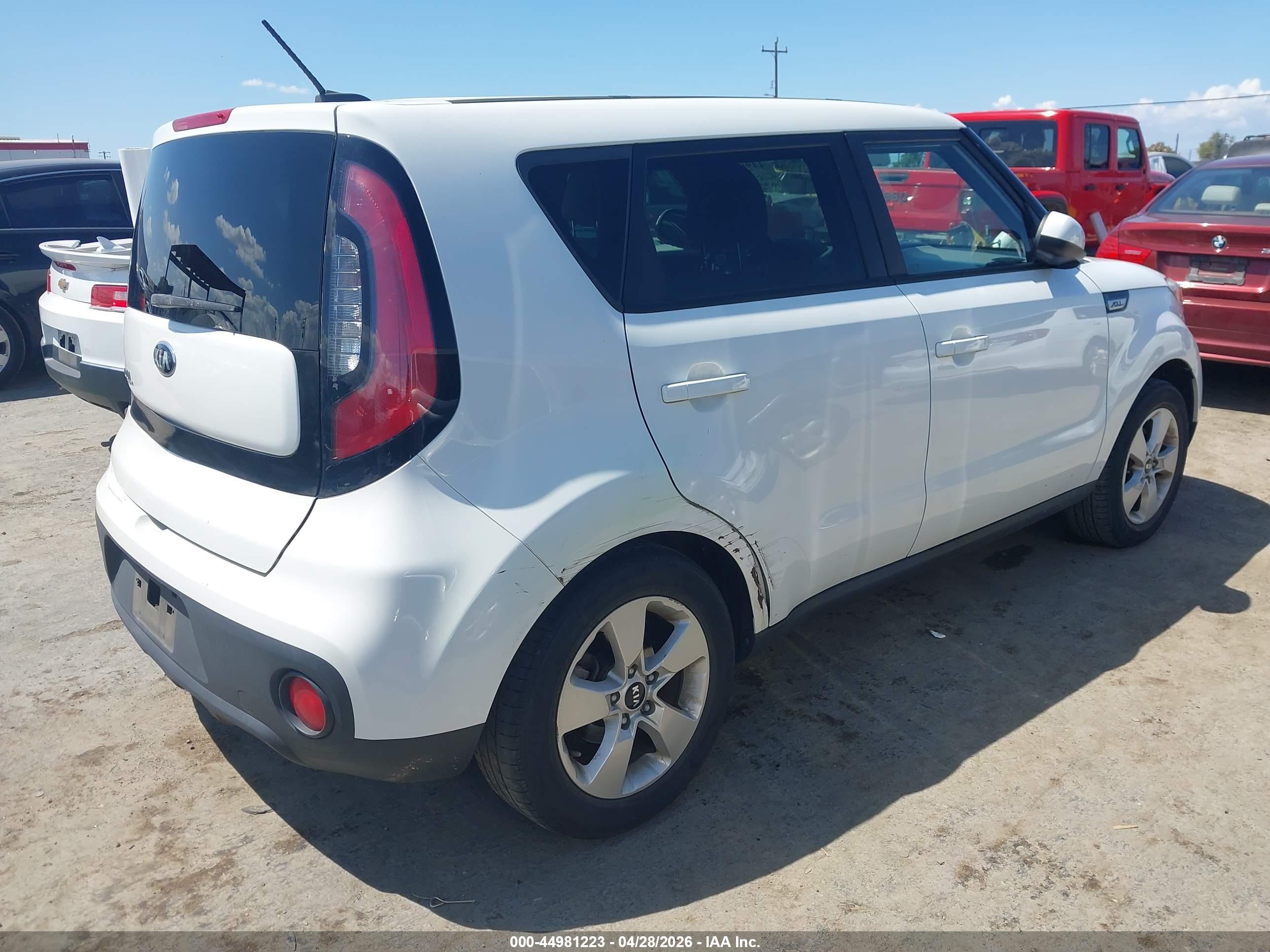 KIA SOUL image 4
