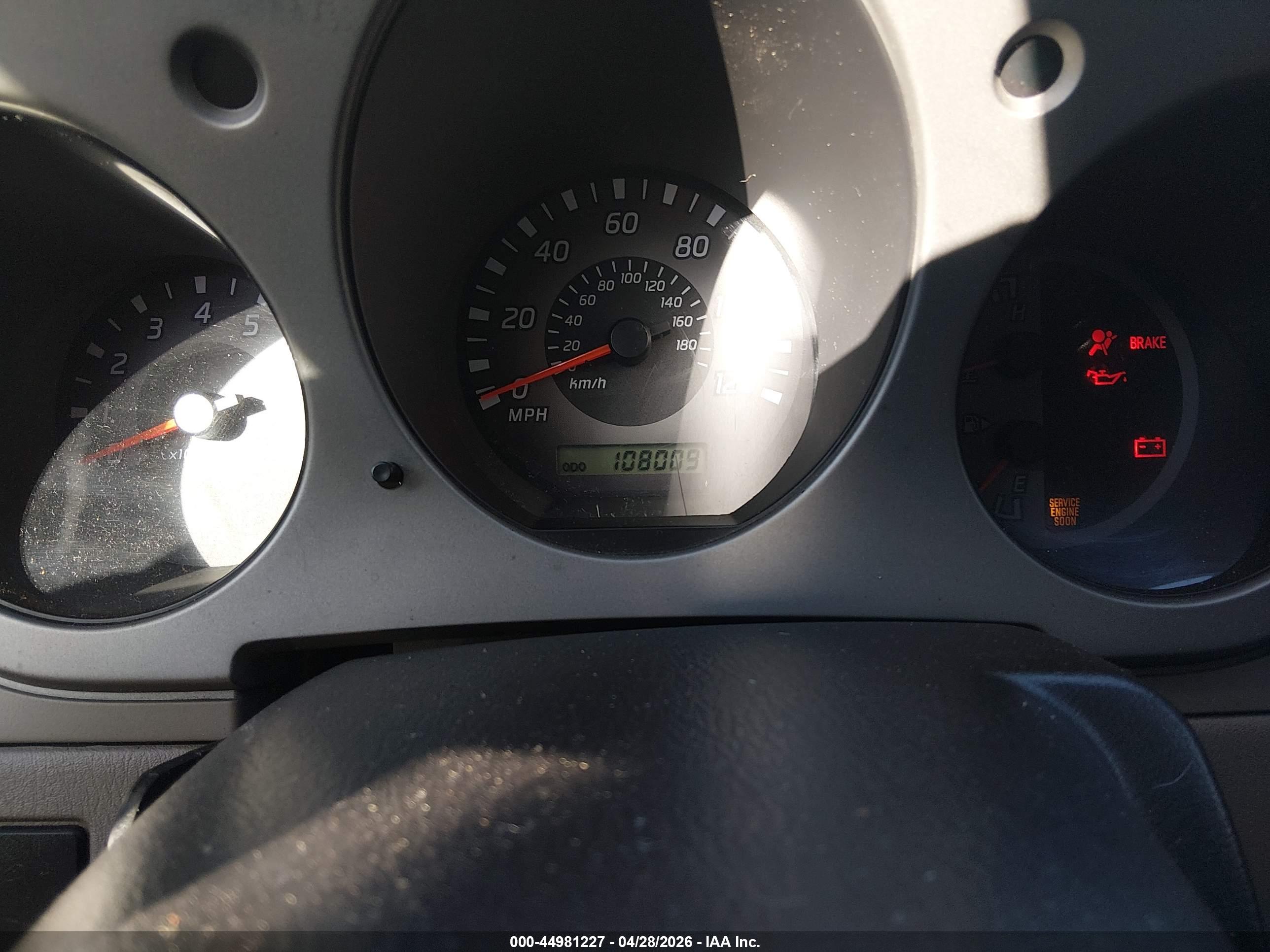 NISSAN FRONTIER image 7