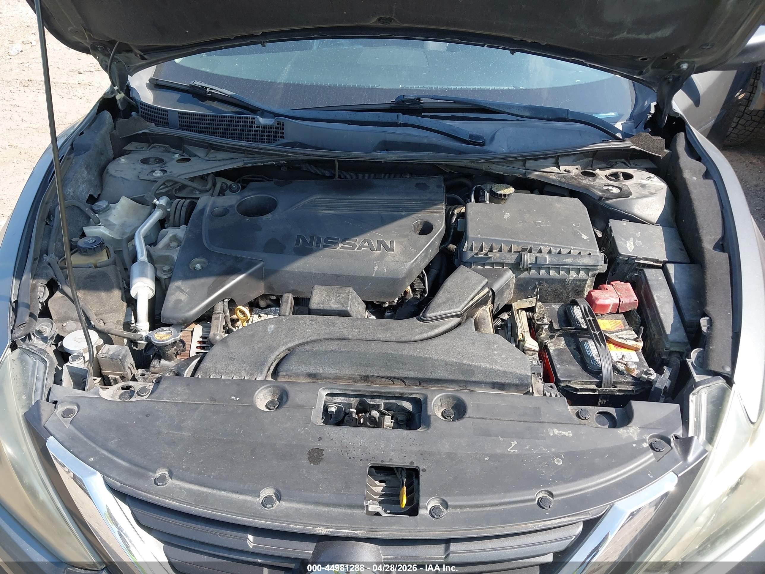 NISSAN ALTIMA image 10