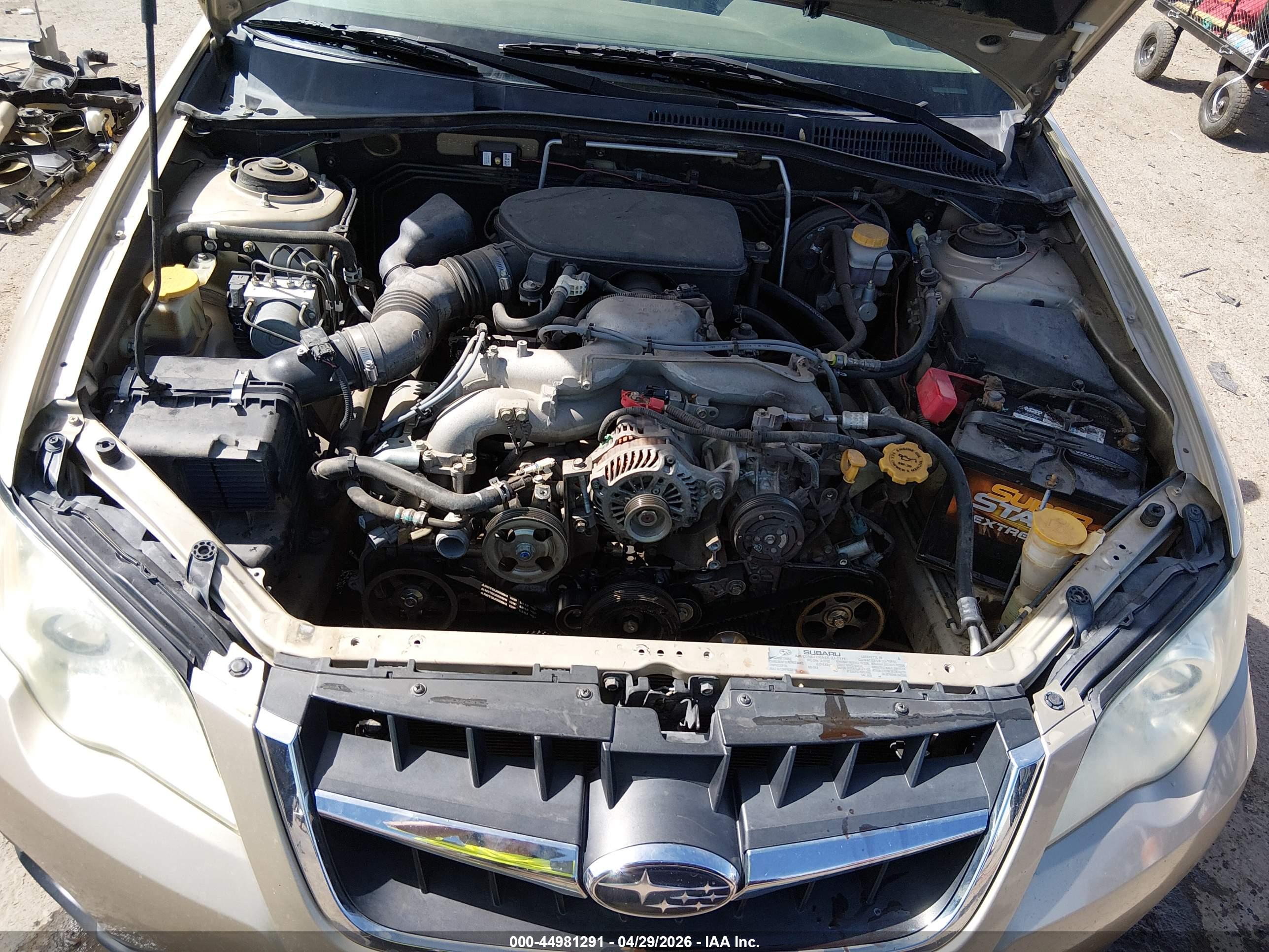 SUBARU OUTBACK image 10